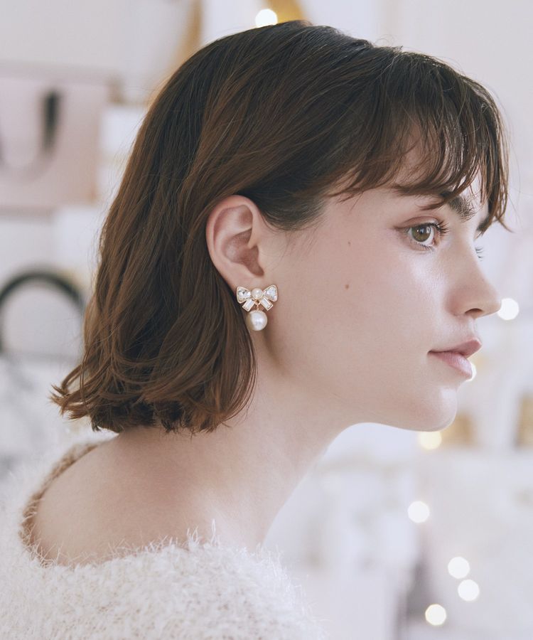 Maison de FLEUR「ビジューリボンイヤリング」|イヤリング|
