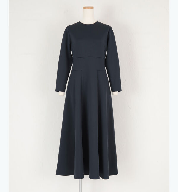 ur's「【星玲奈さんコラボアイテム】ボンディングフィットアンドフレアワンピース」|ワンピース|