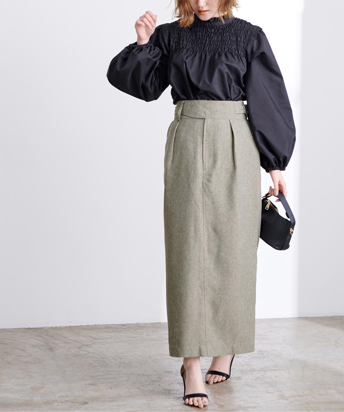 ur's「リネンライクサイドベルトデザインタイトスカート」|スカート|