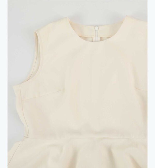 ur's「【八田真理子さんコラボアイテム】ノースリーブバルーンペプラムトップス」|Tシャツ・カットソー|