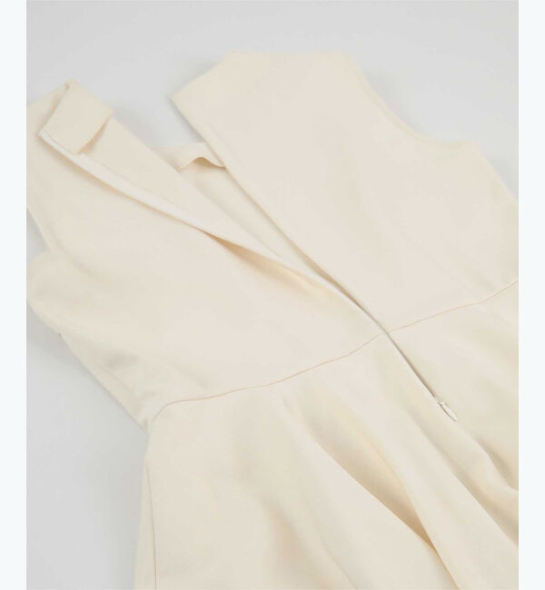 ur's「【八田真理子さんコラボアイテム】ノースリーブバルーンペプラムトップス」|Tシャツ・カットソー|