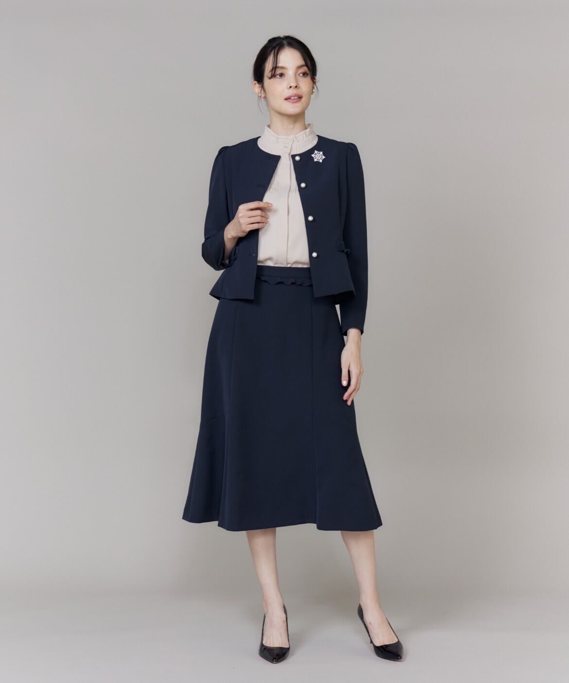 Maglie le cassetto「《大きいサイズ》フリルジャケット《M Maglie le cassetto》」|ノーカラージャケット|