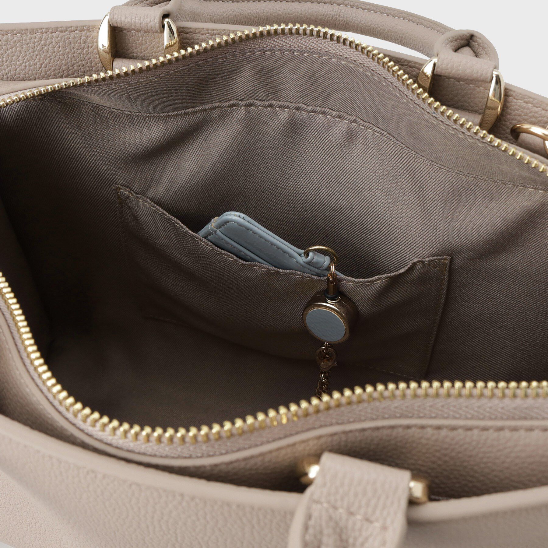 UNTITLED「【セレモニー対応】ボクシーショルダー」|ショルダー・メッセンジャー|