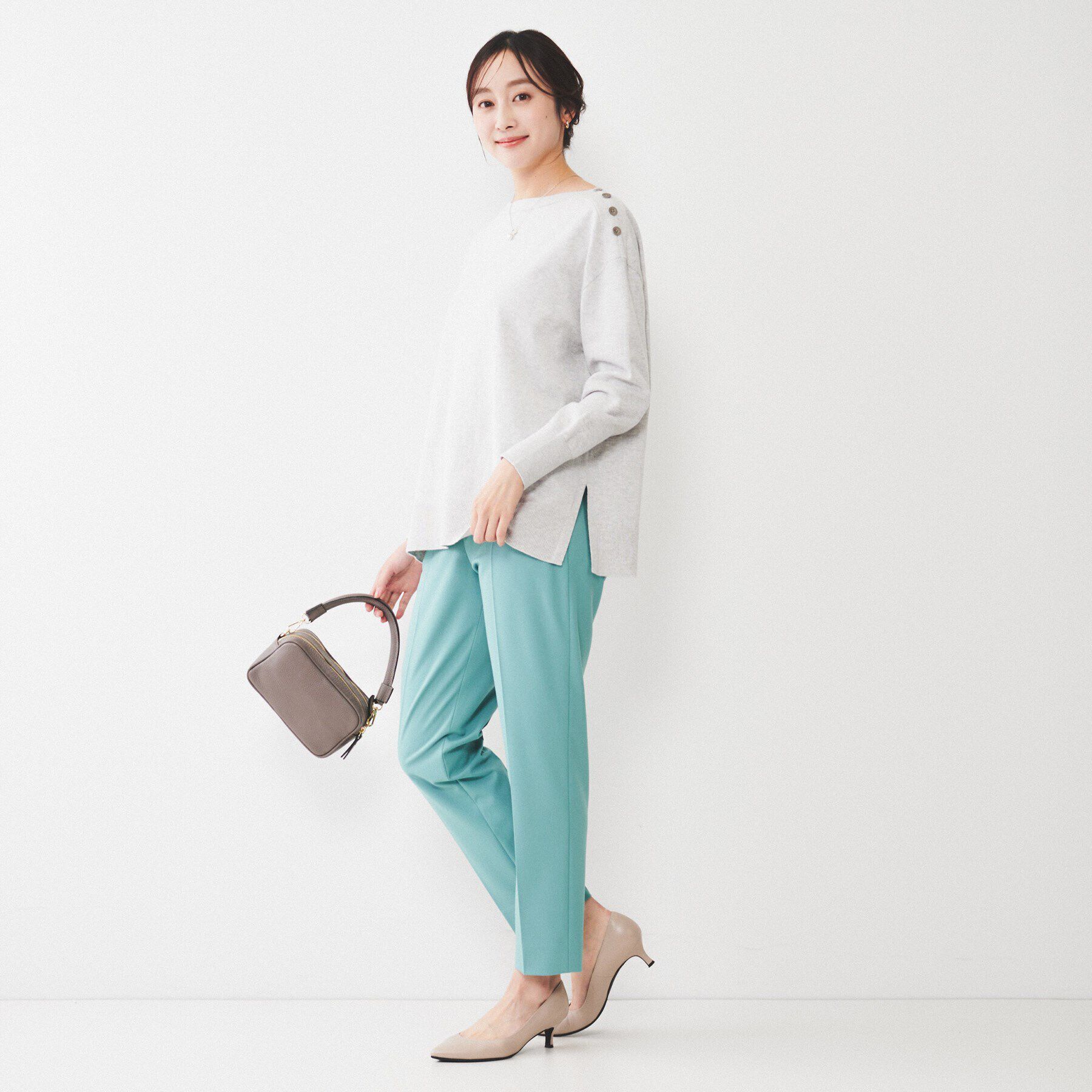 UNTITLED「【後ろウエストゴム/きれいめ】ストレッチ テーパードパンツ」|その他|