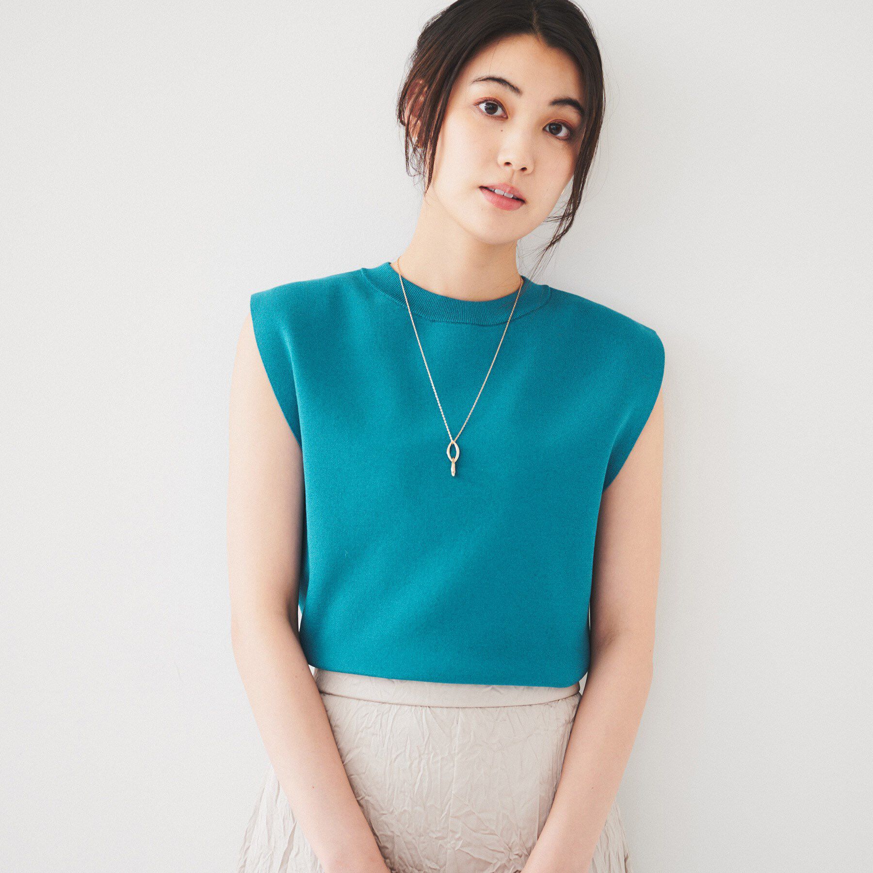 UNTITLED「【アンサンブル可能】ニットベスト」|ニット・セーター|