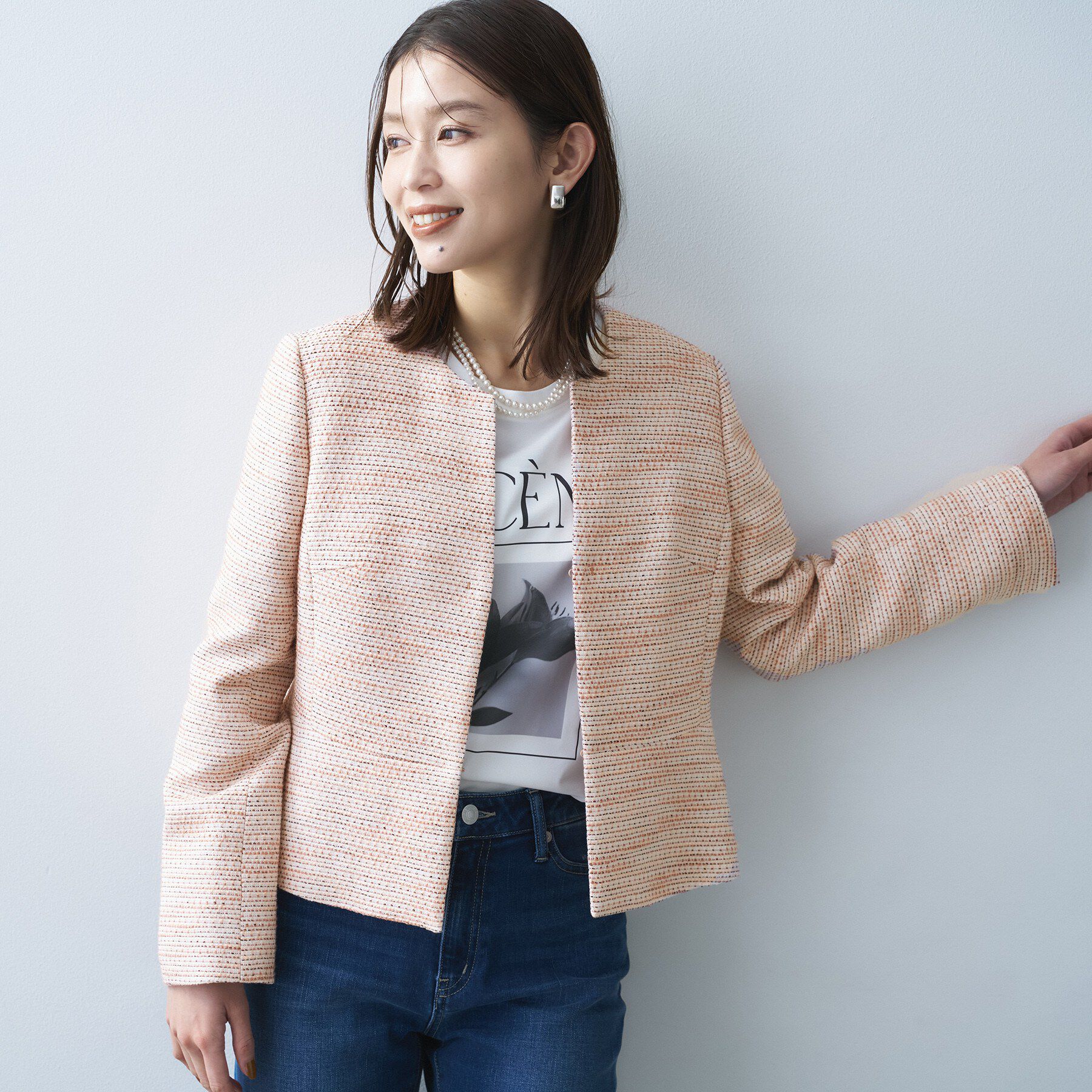 UNTITLED「【きれいめ】ツイード ペプラムジャケット」|ノーカラージャケット|