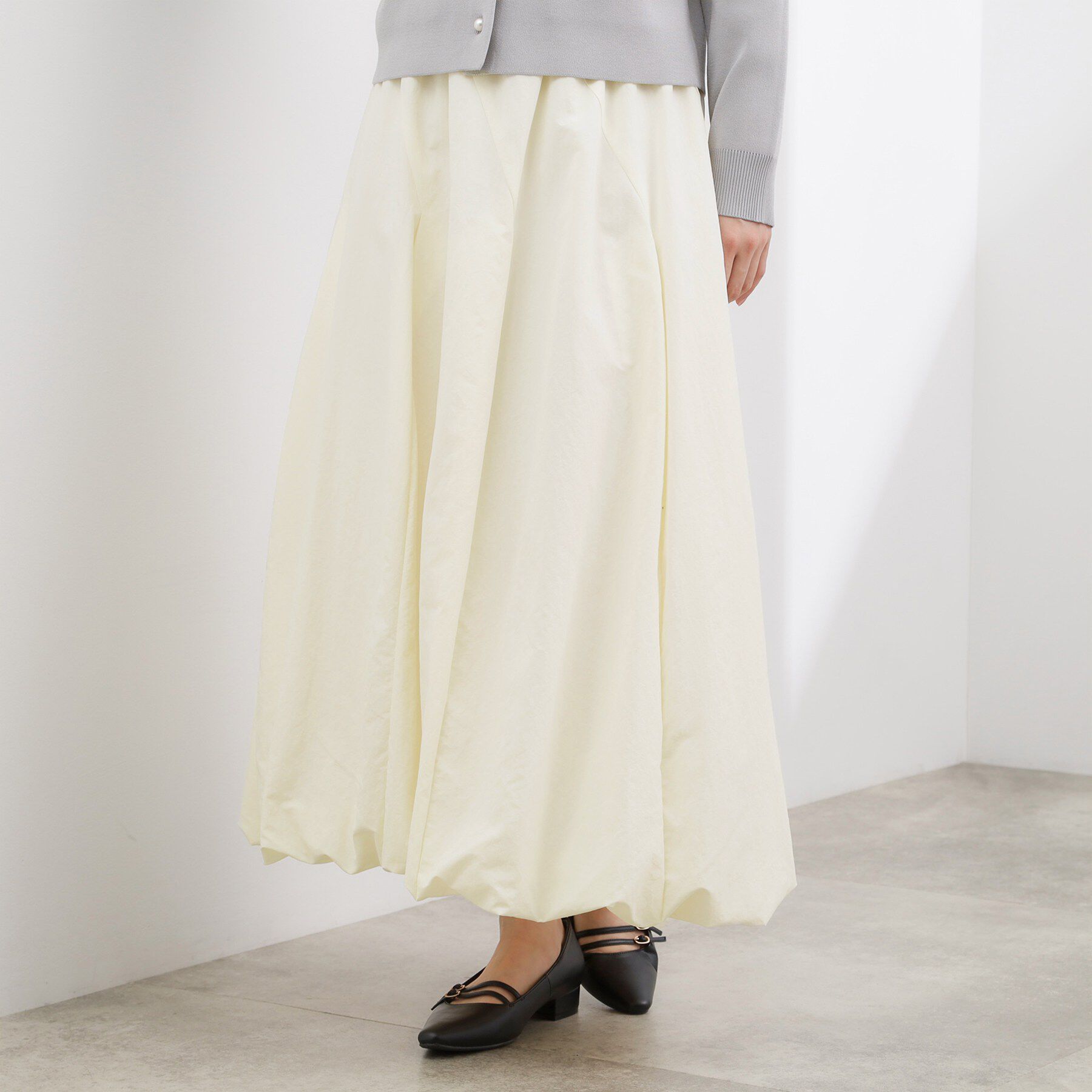 grove「軽やかに揺れて、旬のムードを纏う エスカルゴバルーンスカート」|スカート|