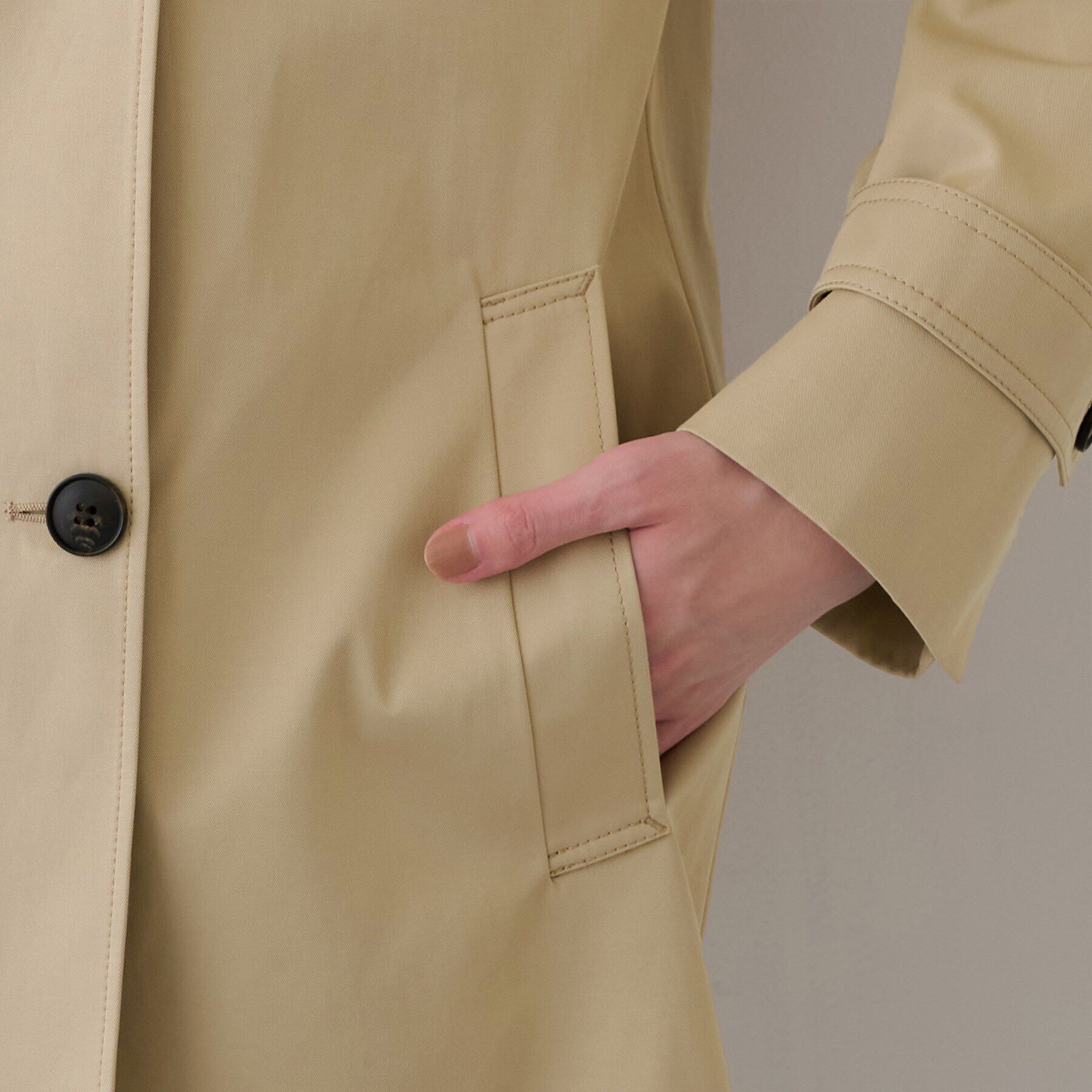 INDIVI「【撥水／UVケア】ミドル丈トレンチコート」|トレンチコート|