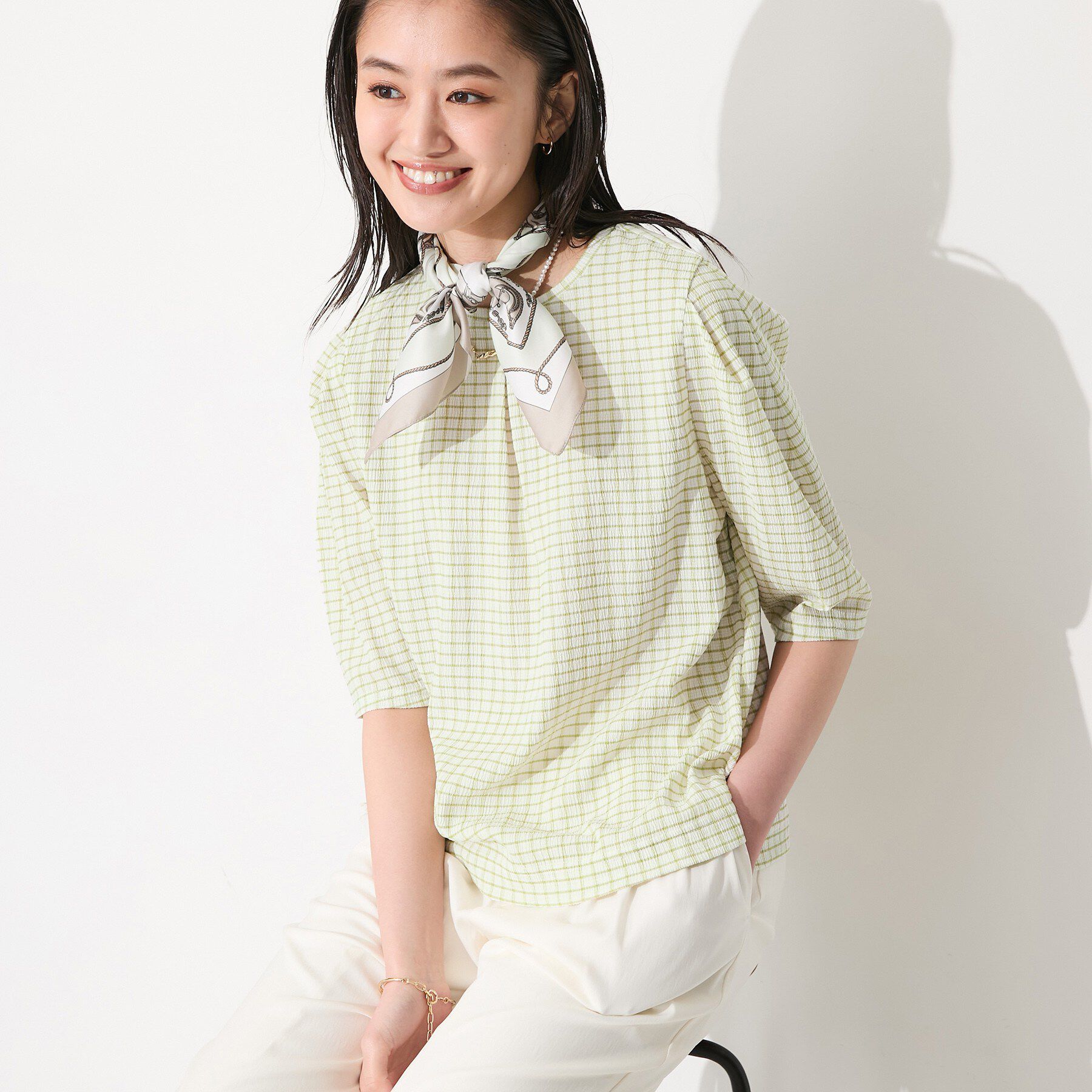 INDIVI「【UVケア／吸汗速乾】チェック柄タックボリュームスリーブトップス」|Tシャツ・カットソー|グリーン(225)