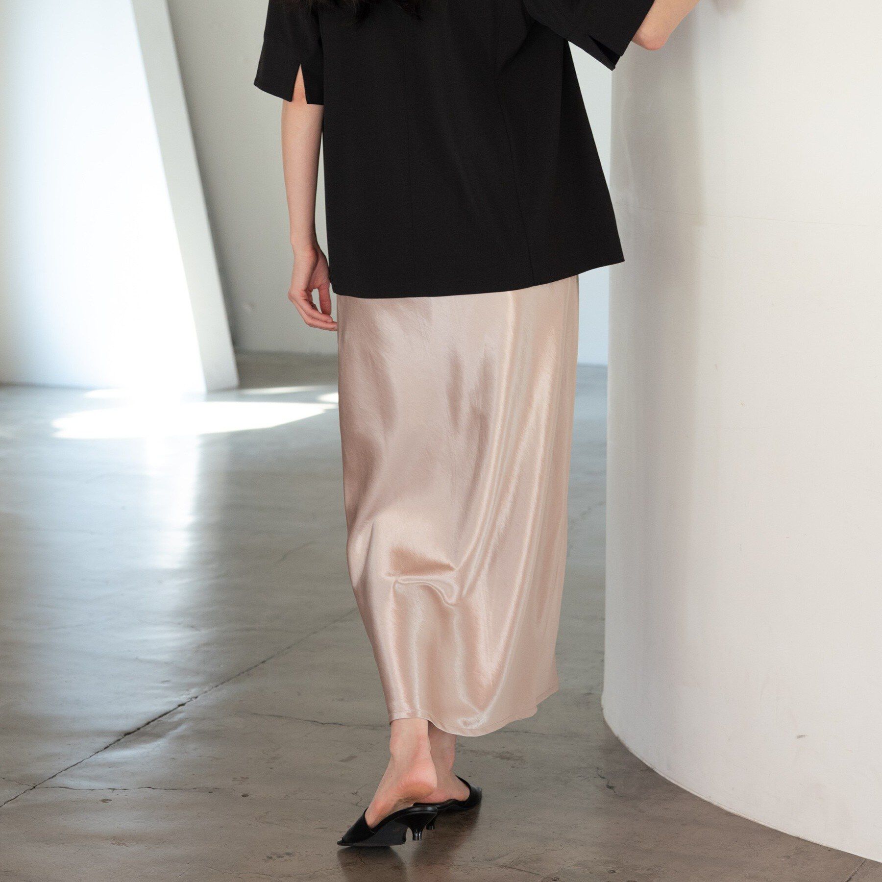 GALLEST「【一部店舗限定】サテンナロースカート」|スカート|