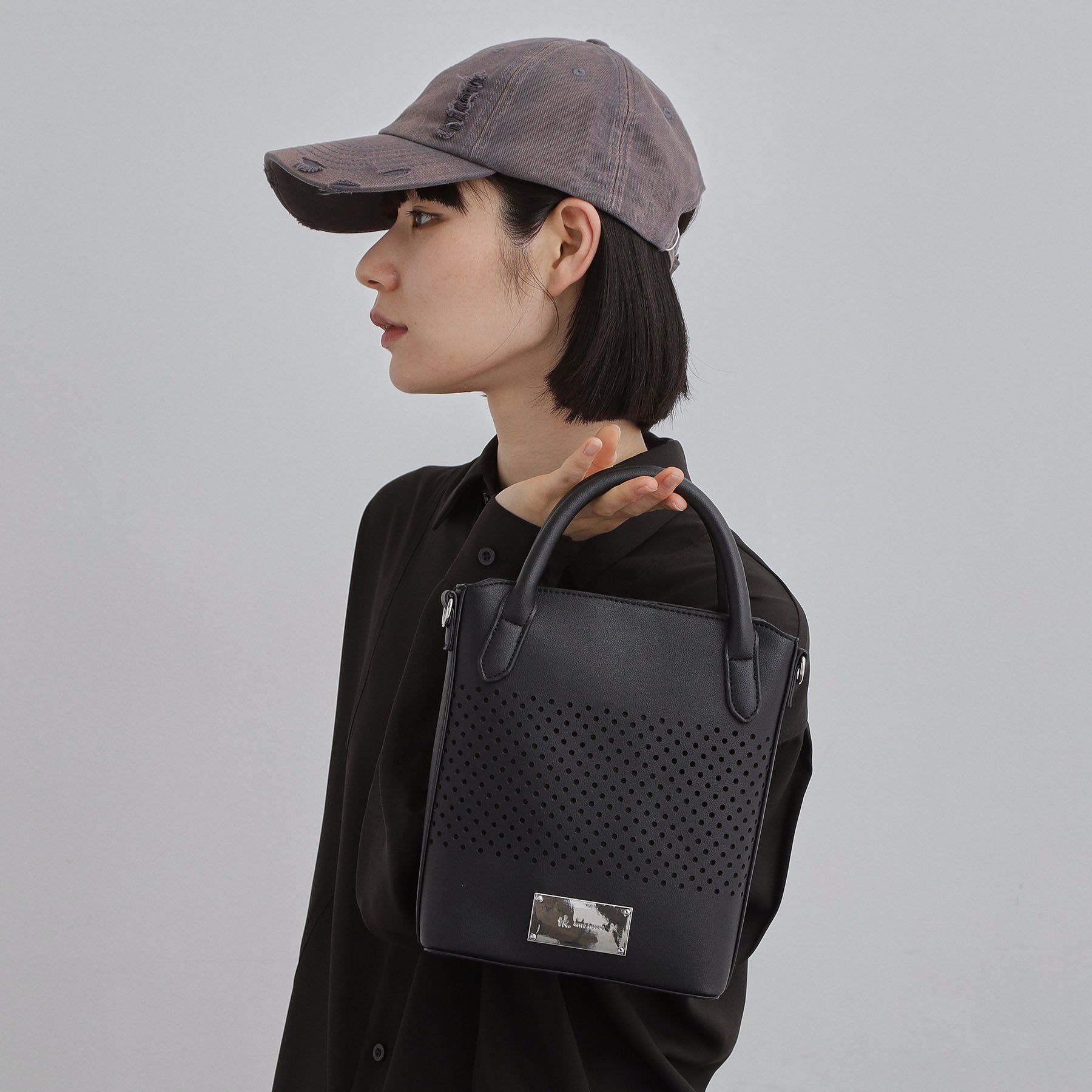 tk.TAKEO KIKUCHI「【2WAY】パンチングミニショルダーバッグ」|ショルダー・メッセンジャー|