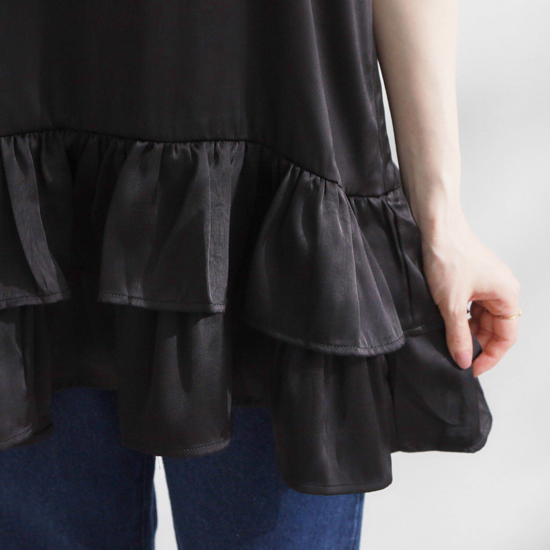 Couture broach「裾フリルキャミ」|キャミソール|