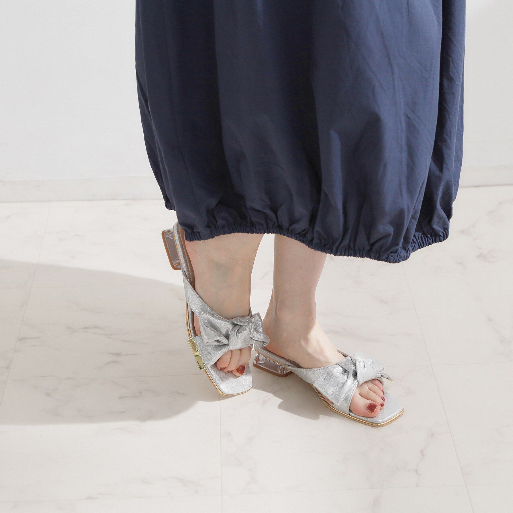 Couture broach「リボンクリアヒールサンダル」|サンダル|