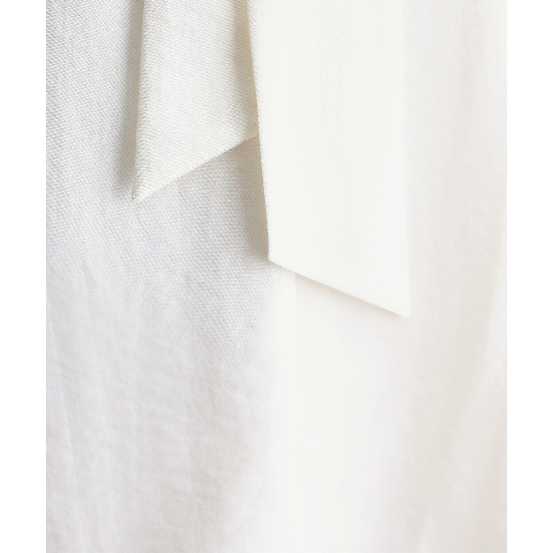 THE SHOP TK「【ONOFF活躍/セレモニー/通勤】ギャザーリボンタイブラウス/洗える」|シャツ・ブラウス|