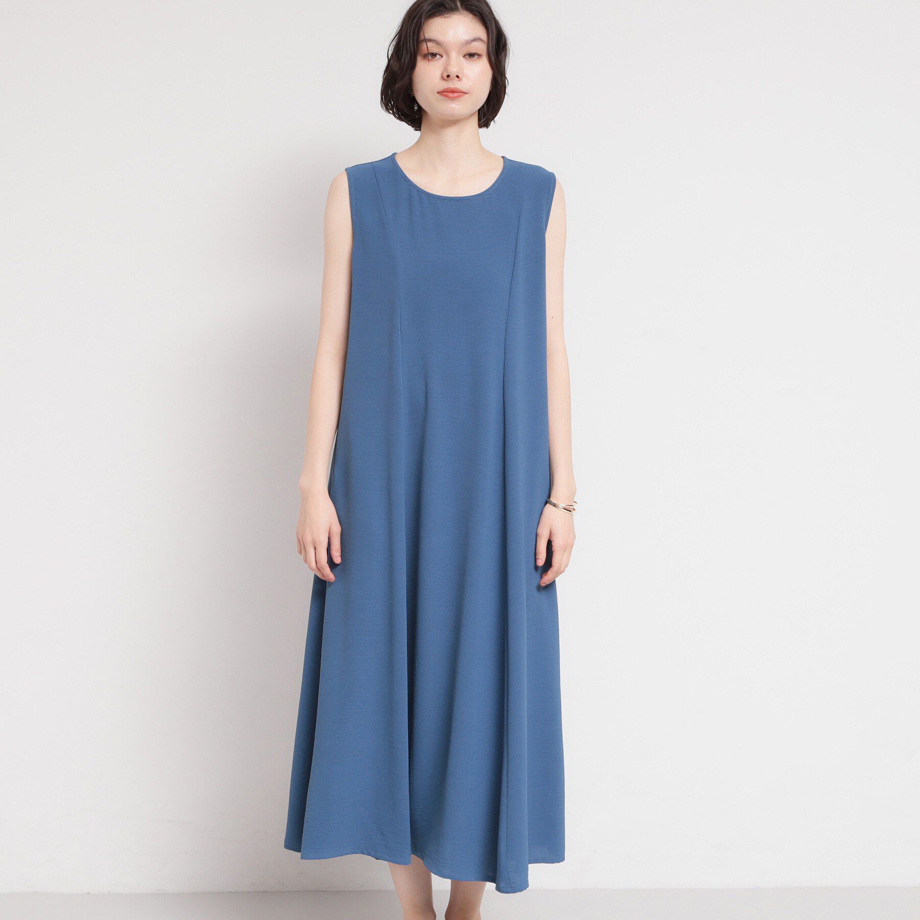 THE SHOP TK「【ひんやり／防しわ／吸水速乾／UV】美しさを1日中キープ ノースリーブフレアワンピース」|ワンピース|