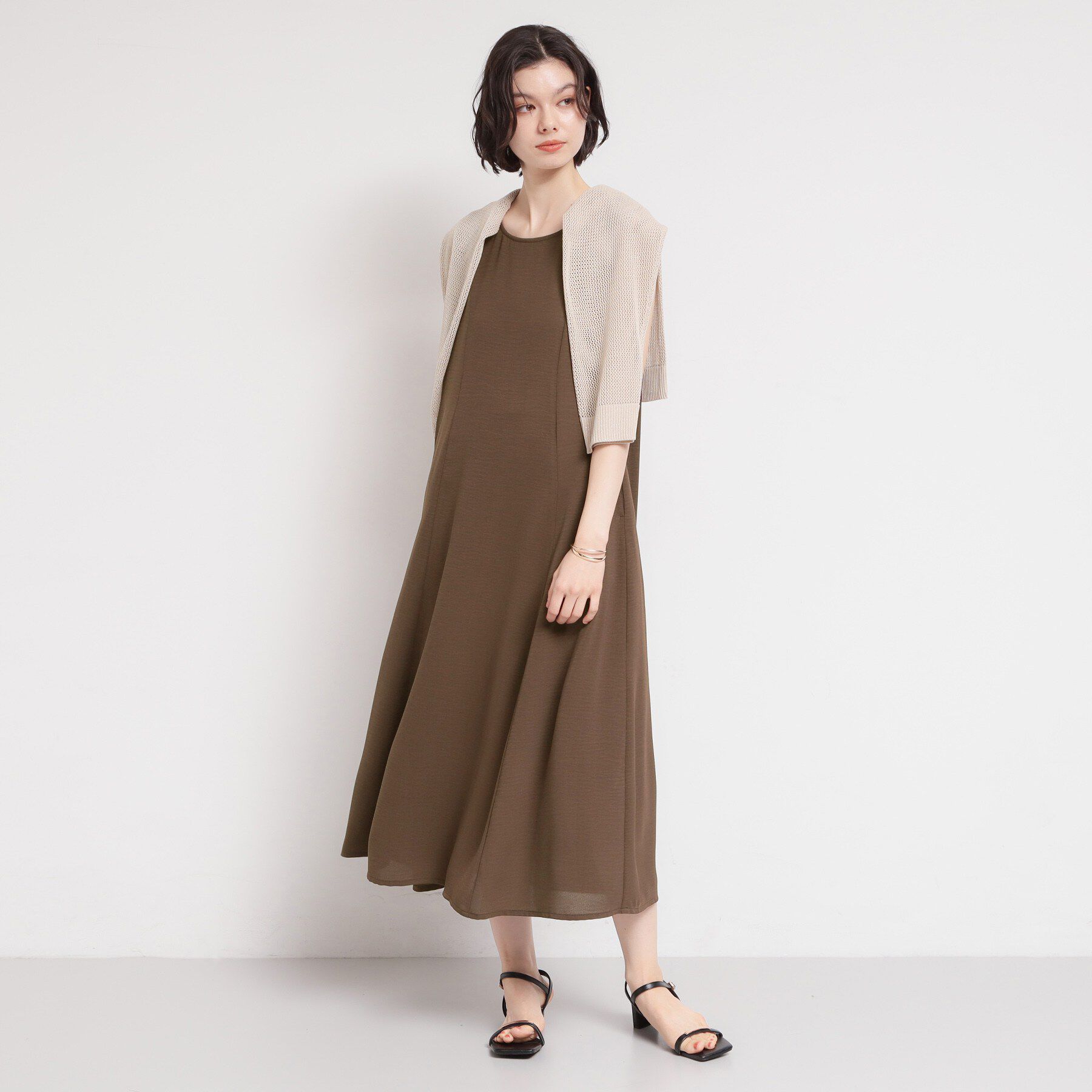 THE SHOP TK「【ひんやり／防しわ／吸水速乾／UV】美しさを1日中キープ ノースリーブフレアワンピース」|ワンピース|