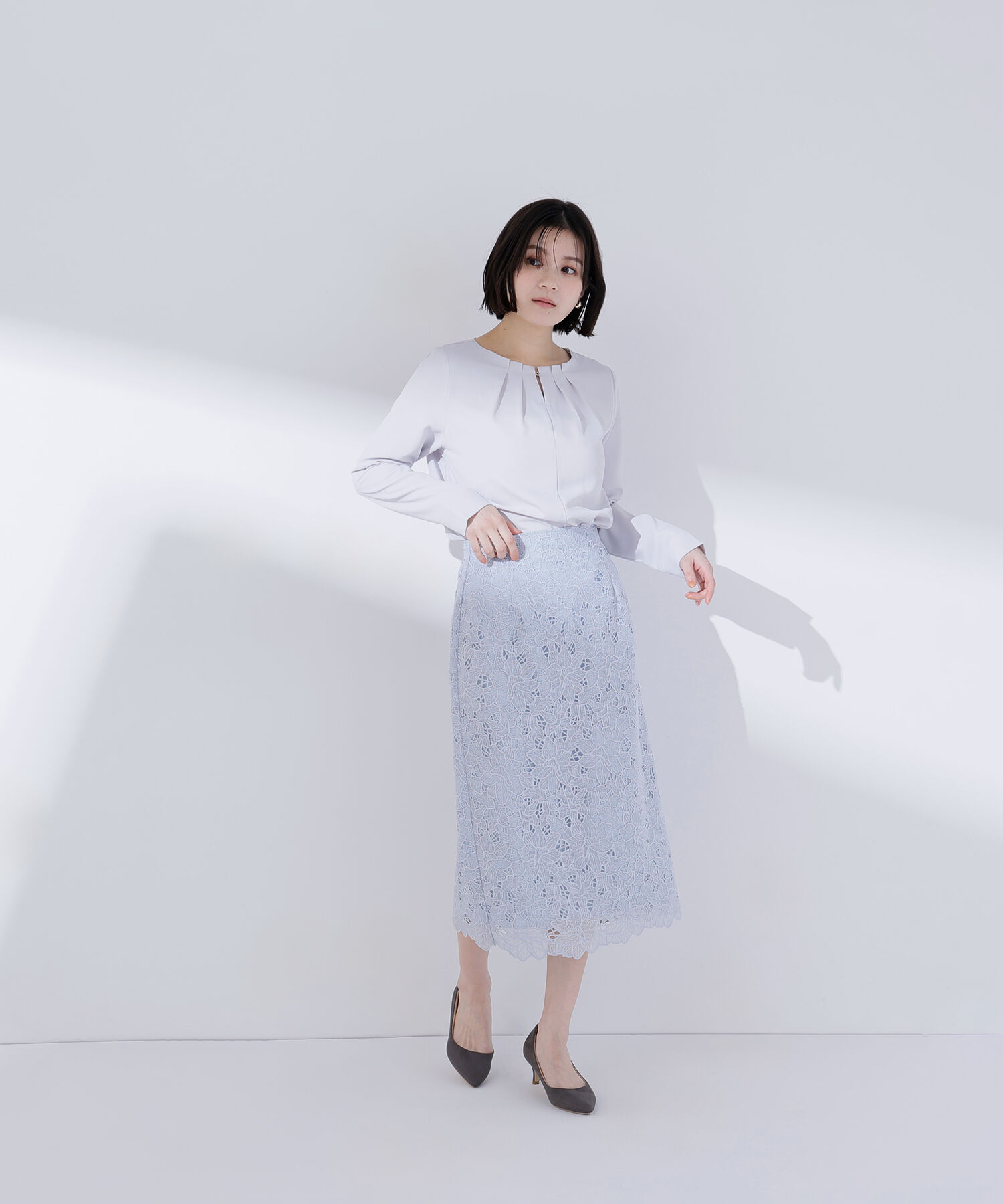  「ネックタックブラウス」|シャツ・ブラウス|