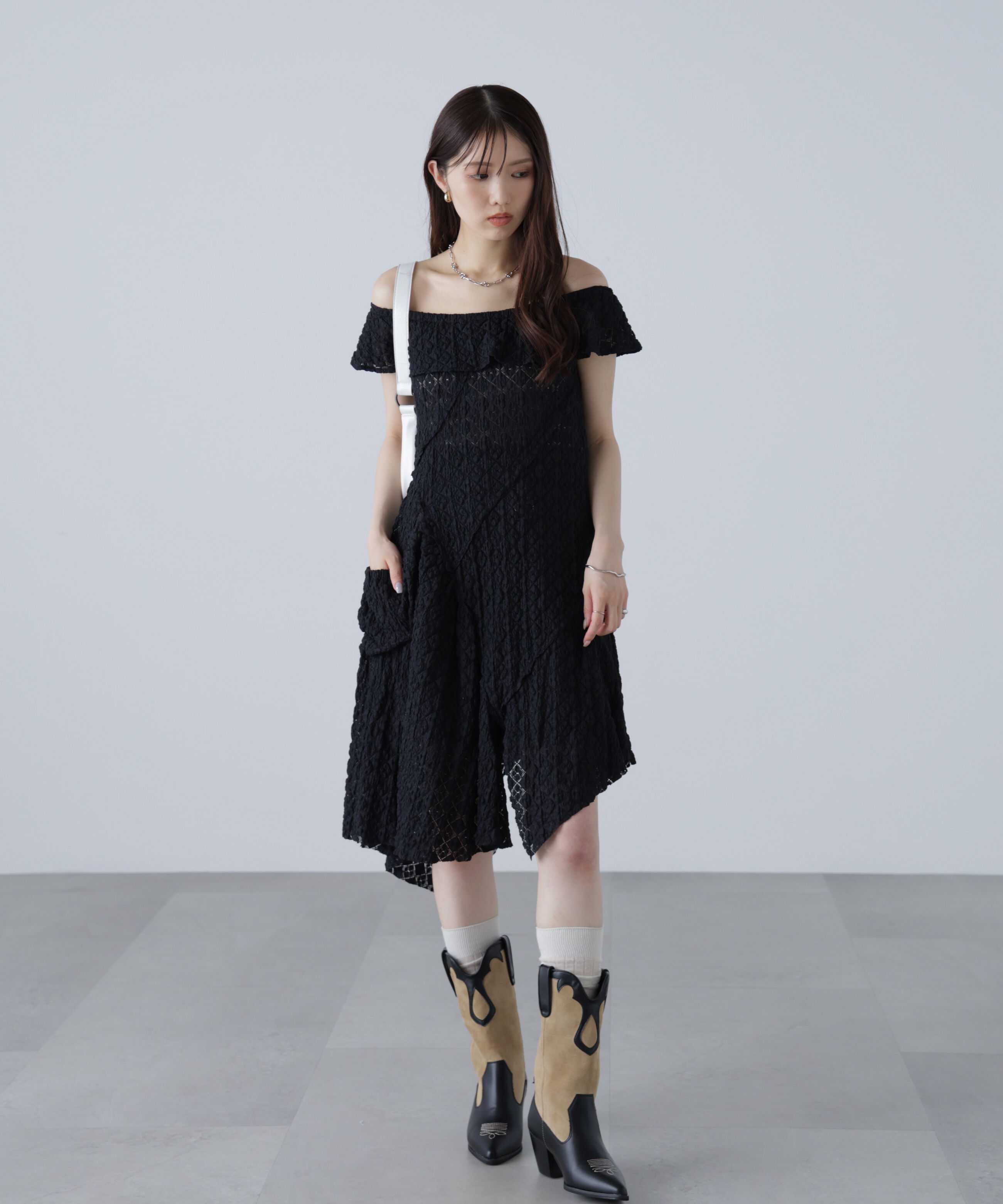  「イレヘムオフショルミニワンピース」|ワンピース|