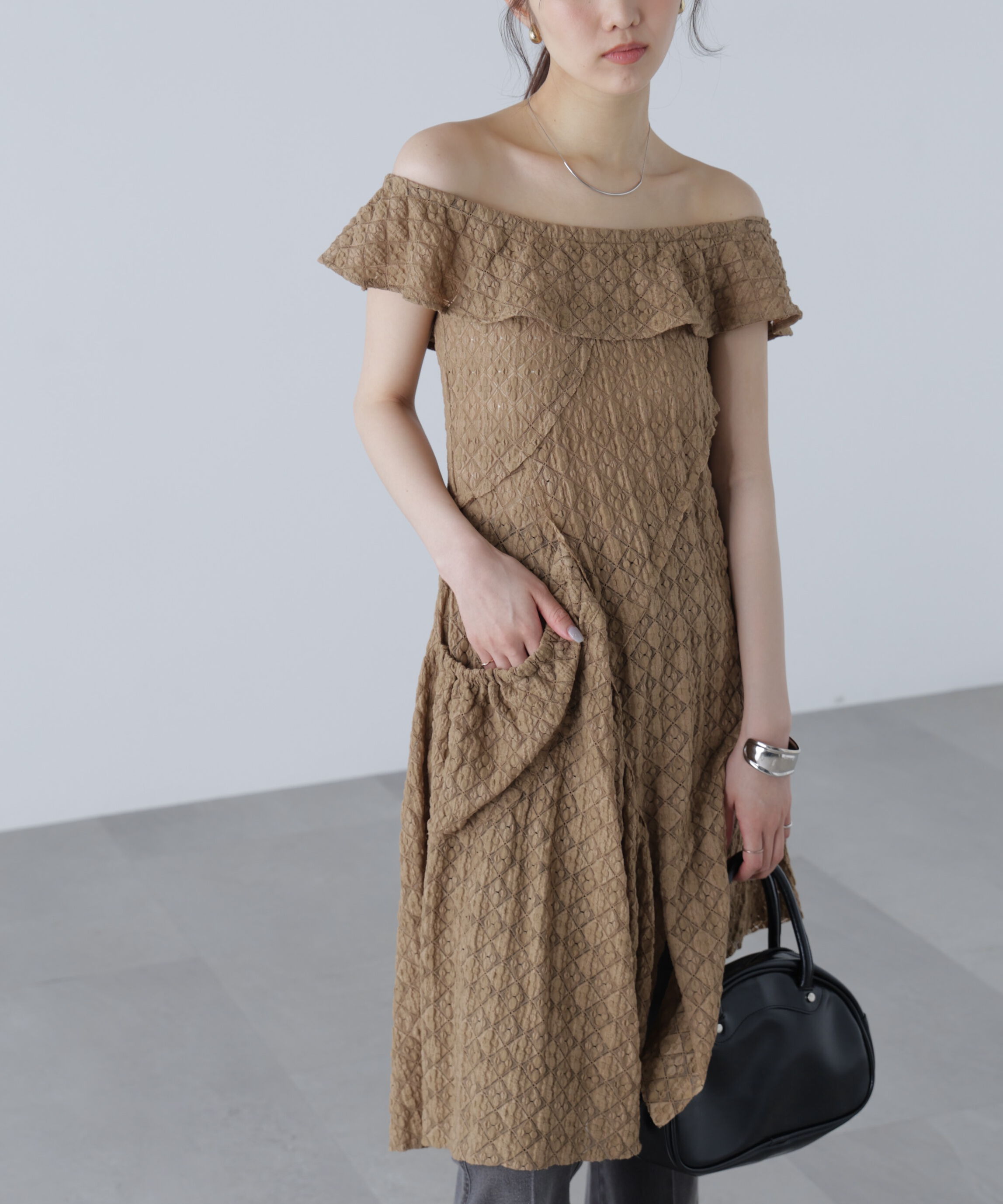  「イレヘムオフショルミニワンピース」|ワンピース|