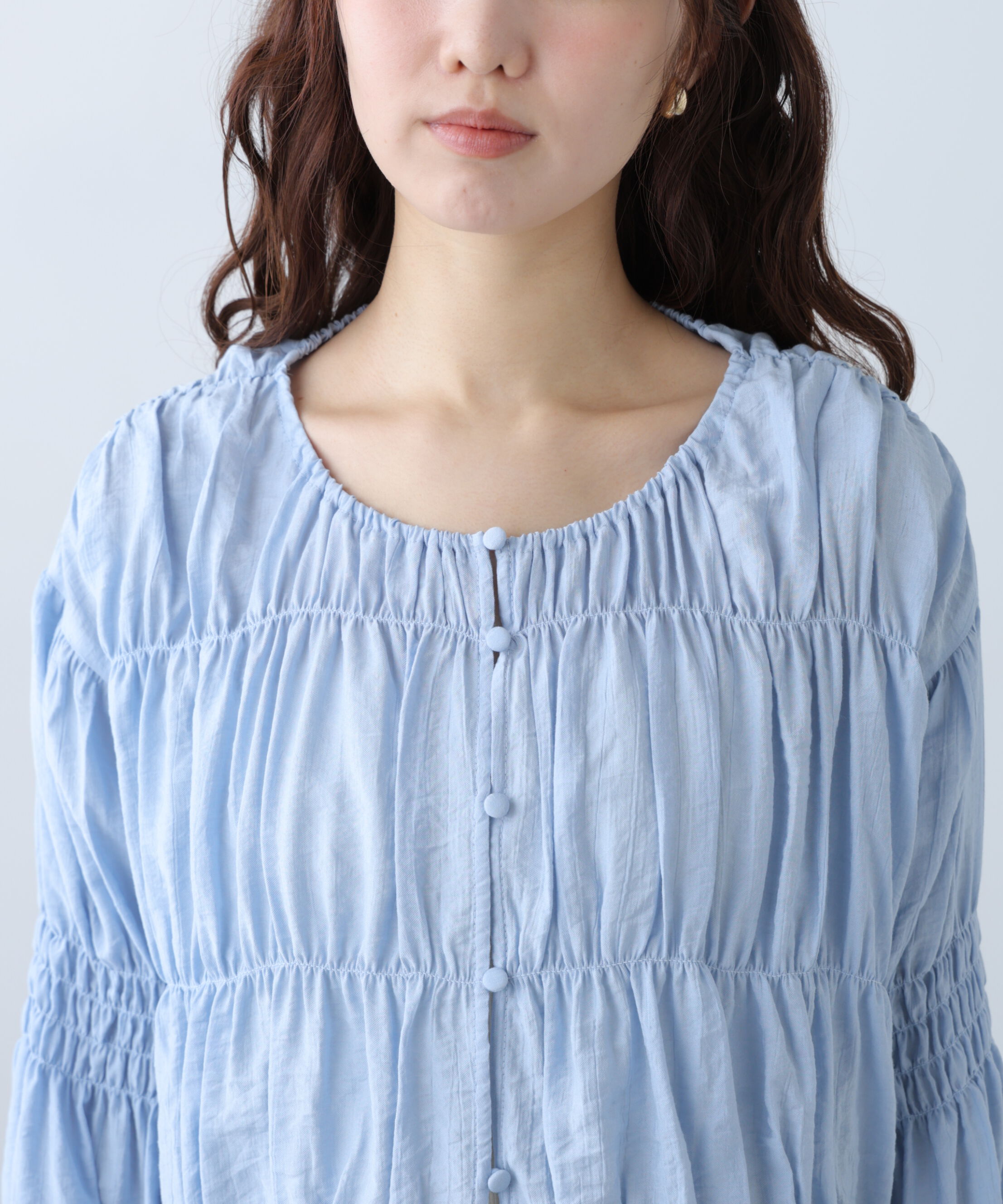  「シアーギャザー前開き短丈ブラウス」|シャツ・ブラウス|