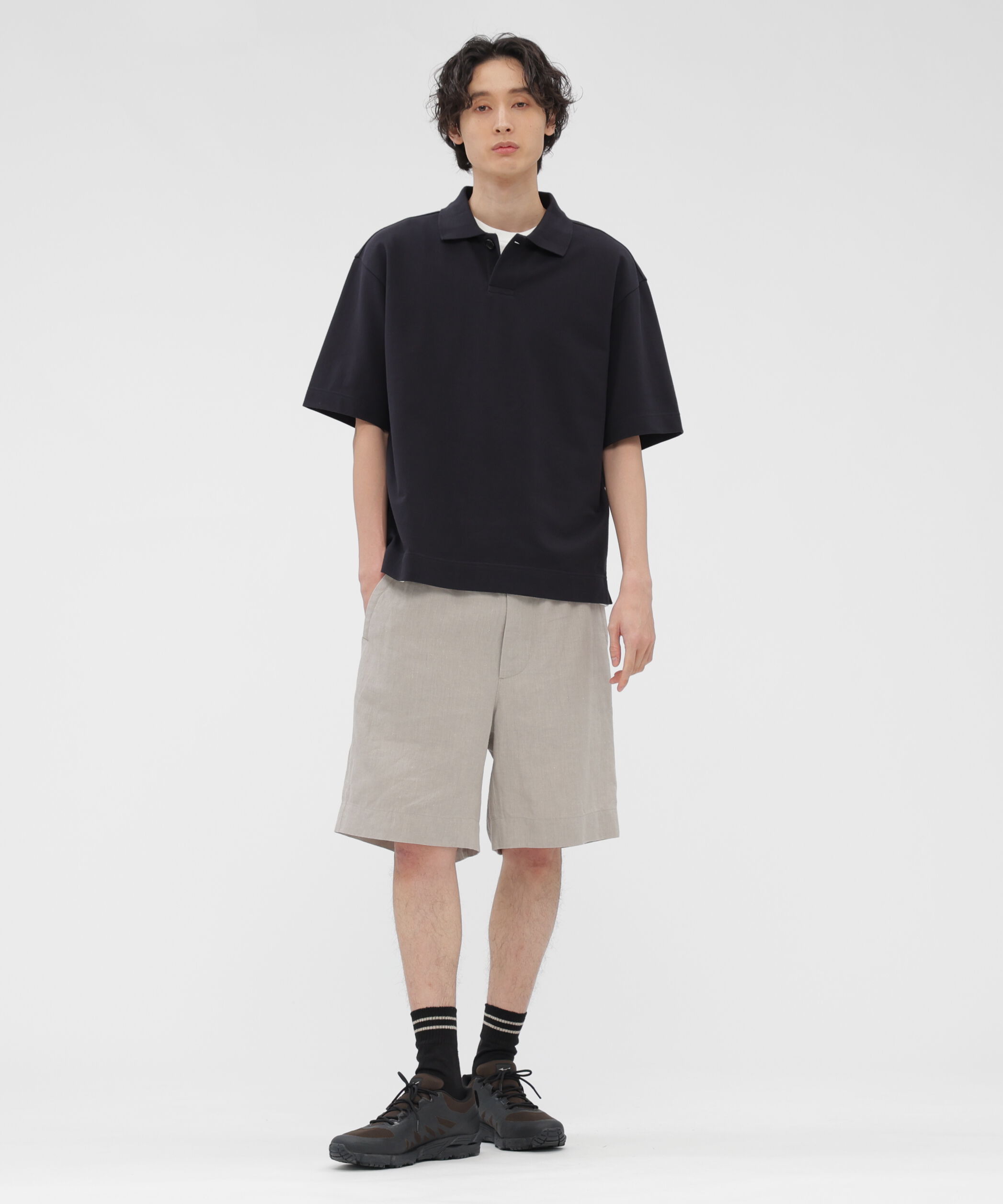 MARGARET HOWELL「YARN DYED LINEN PLAINWEAVE TROUSERS」|その他|LIGHT GREY1