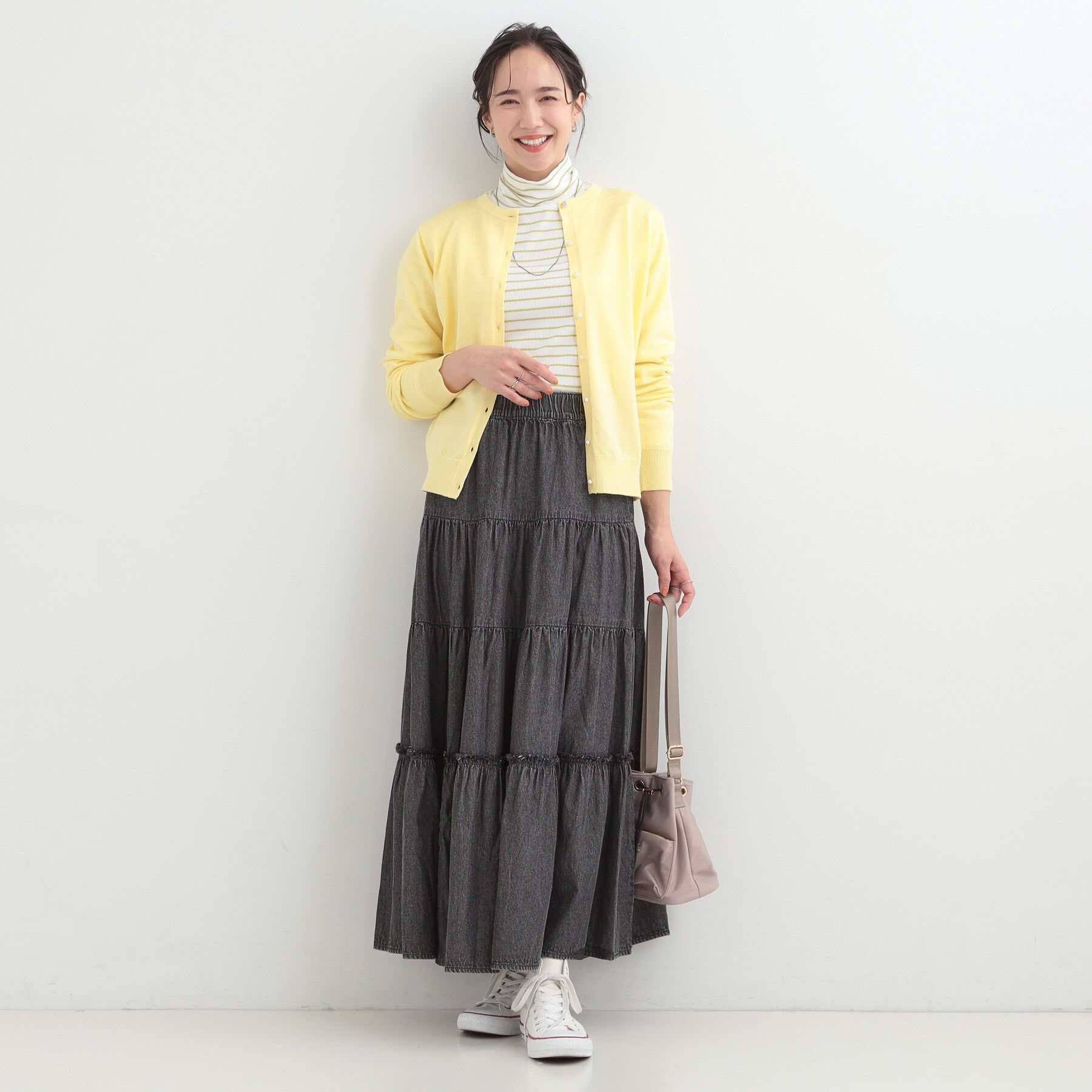 SHOO･LA･RUE「【ライトオンスデニム/S-LL】女性らしさをプラスする ティアードデニムロングスカート」|スカート|