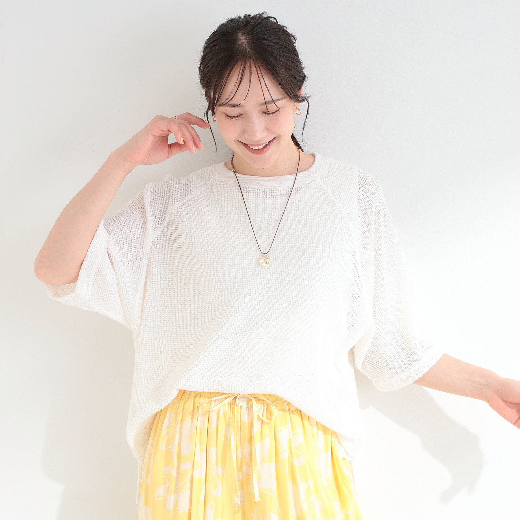 SHOO･LA･RUE「【S-LL】シアーワッフル ラグラン5分袖ゆるTシャツ」|Tシャツ・カットソー|