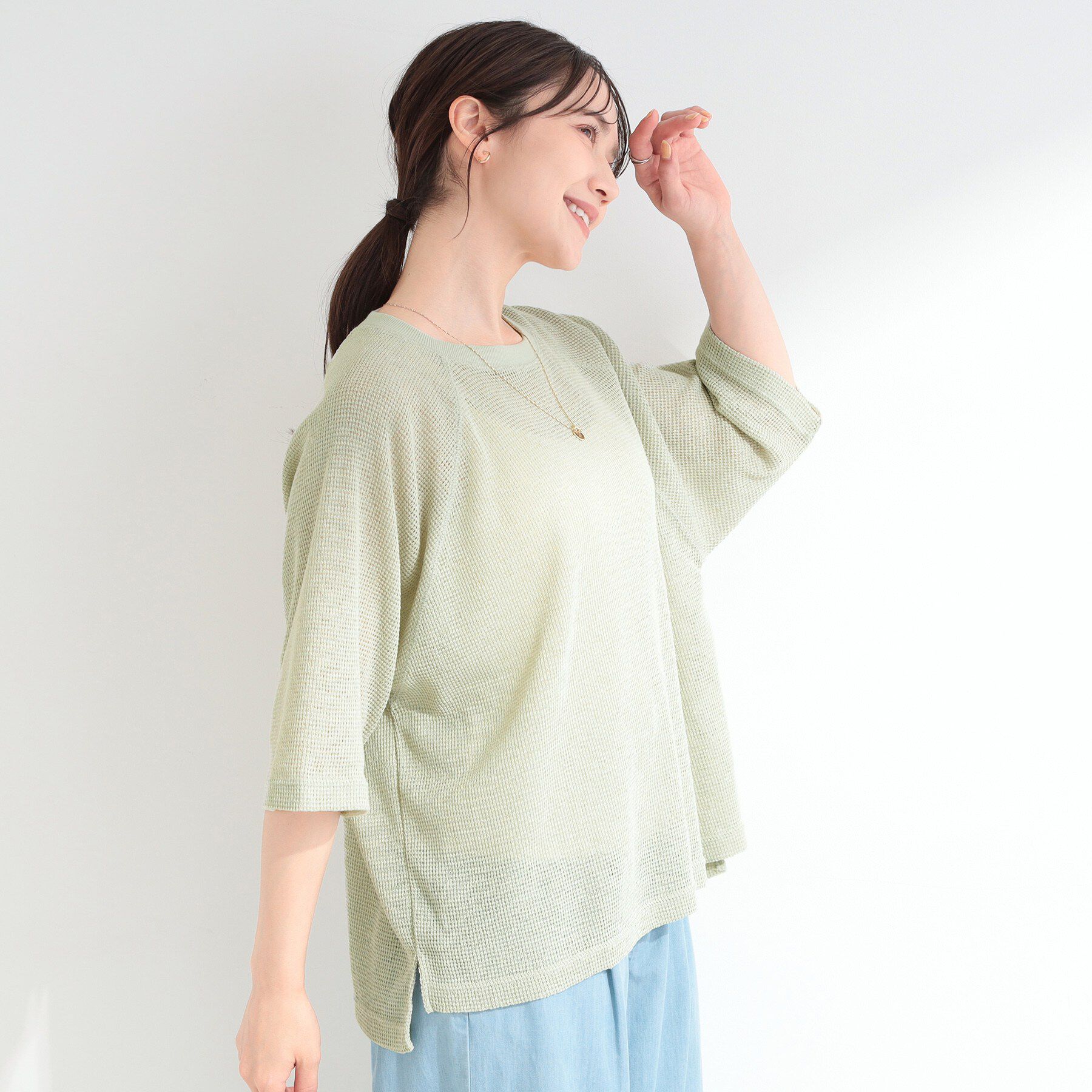 SHOO･LA･RUE「【S-LL】シアーワッフル ラグラン5分袖ゆるTシャツ」|Tシャツ・カットソー|