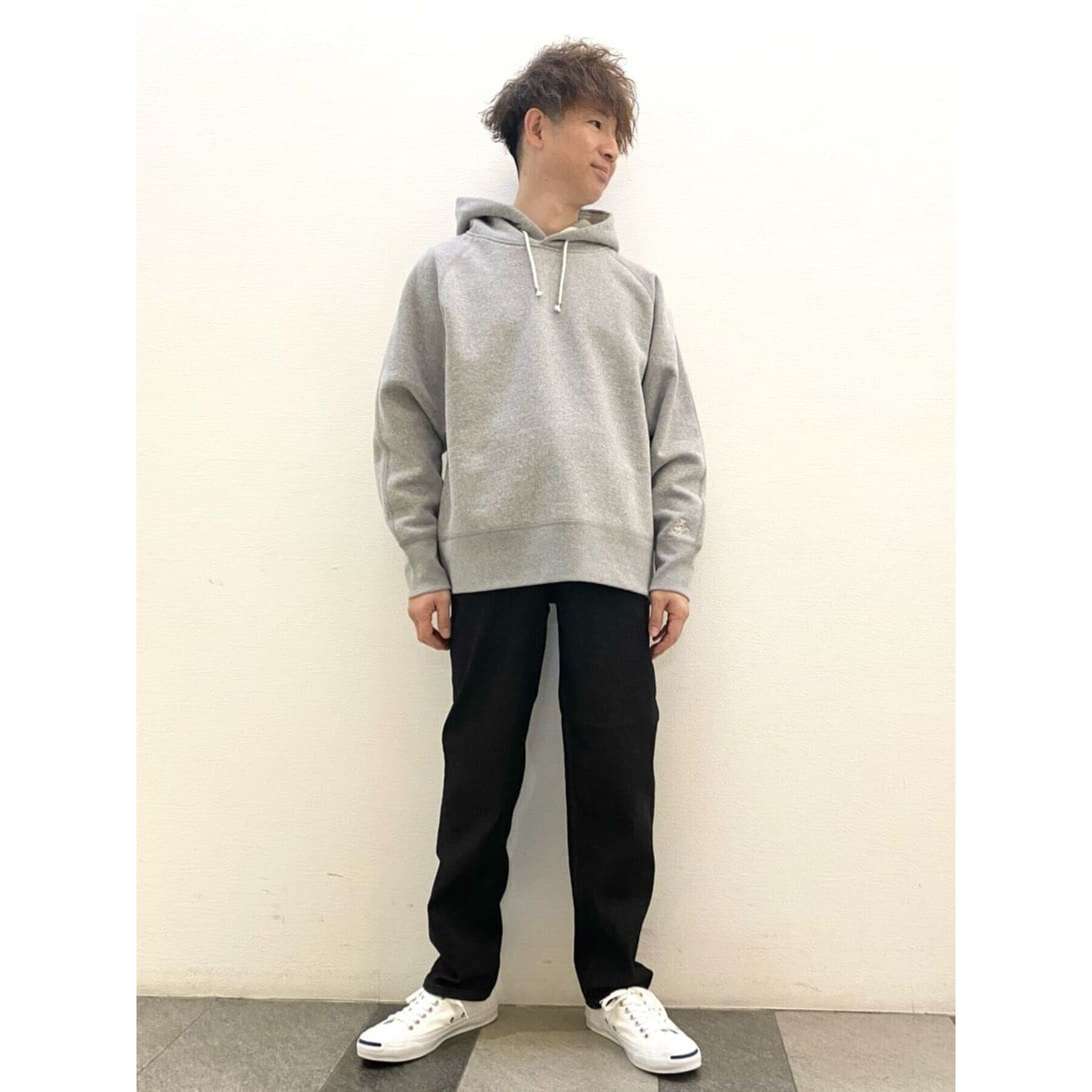 Dessin「【ユニセックス・日本製・洗える】吊り裏毛フーデッドスウェット」|パーカー|