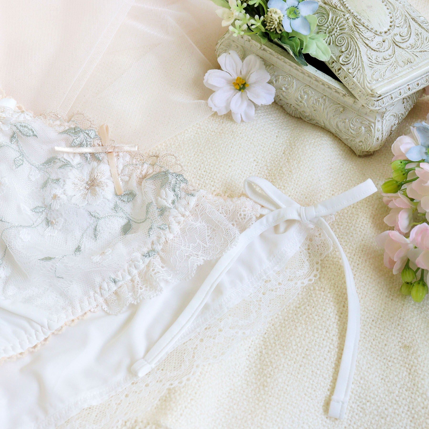 Risa Magli「シュクリエ リボンショーツ」|インナー|