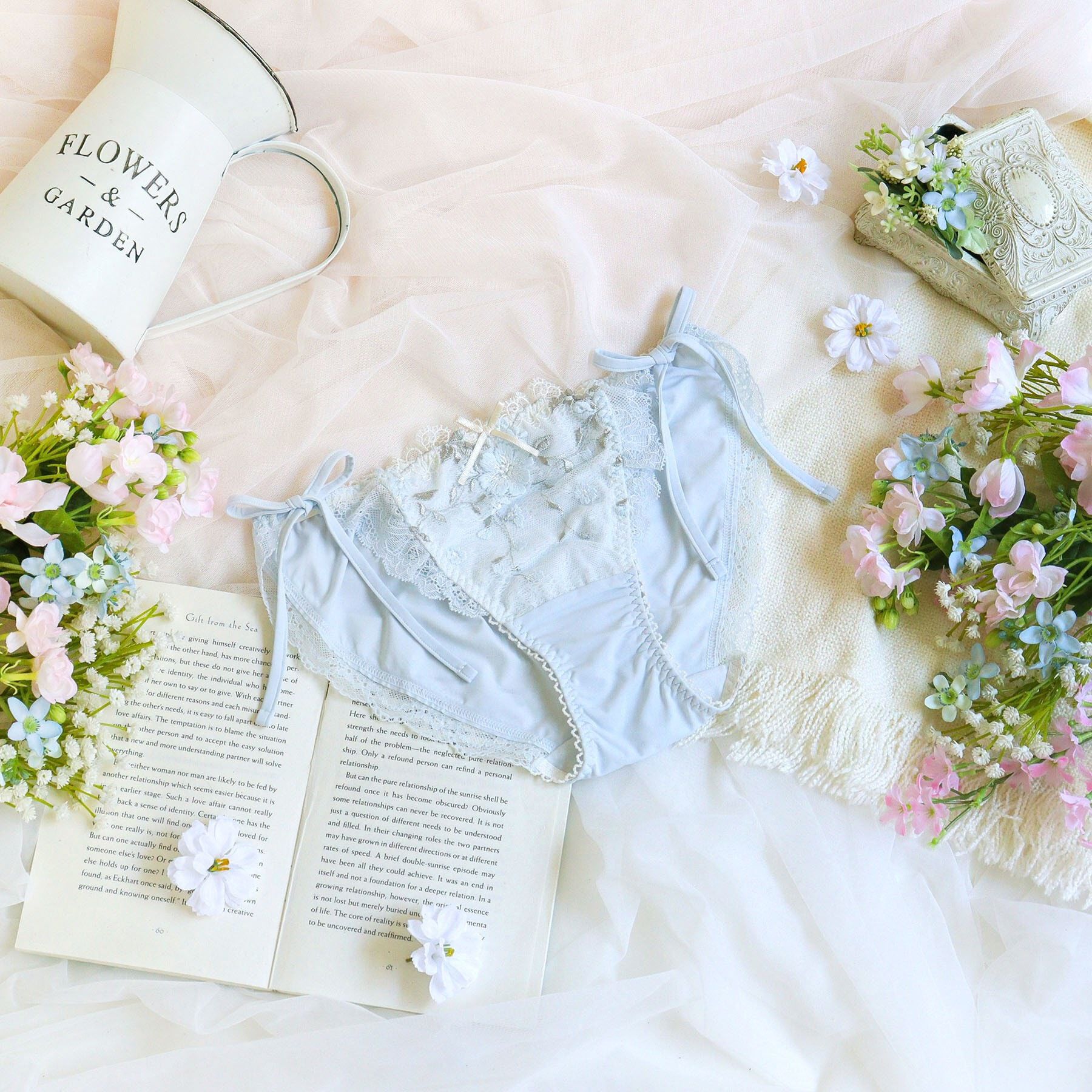 Risa Magli「シュクリエ リボンショーツ」|インナー|サックスブルー(09