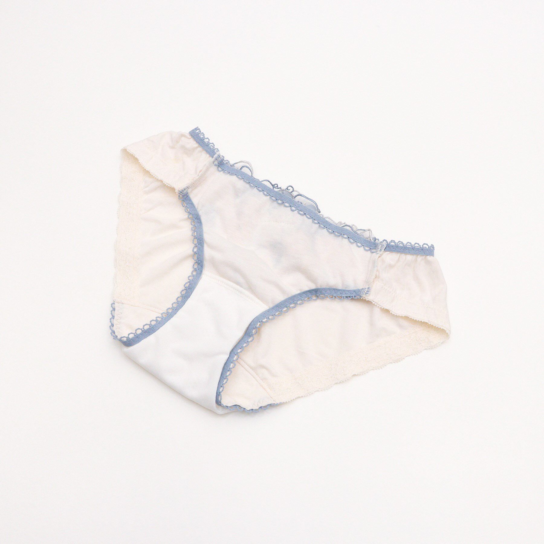 Risa Magli「エリアン サニタリー」|インナー|