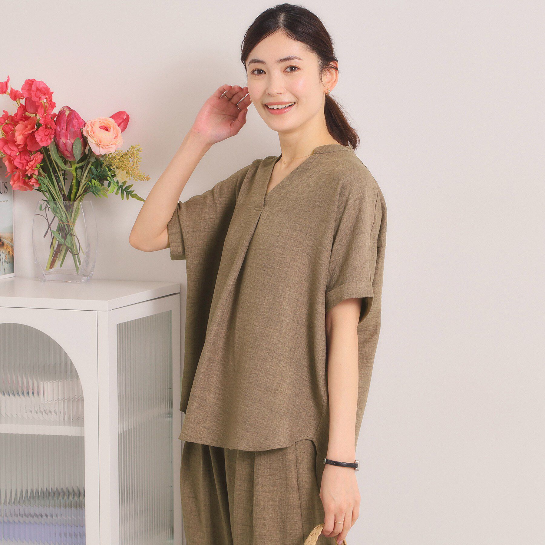 ITS&rsquo;DEMO「【UVケア／接触冷感／吸水速乾／洗濯機OK】柔らかリネンライクスキッパーブラウス」|シャツ・ブラウス|