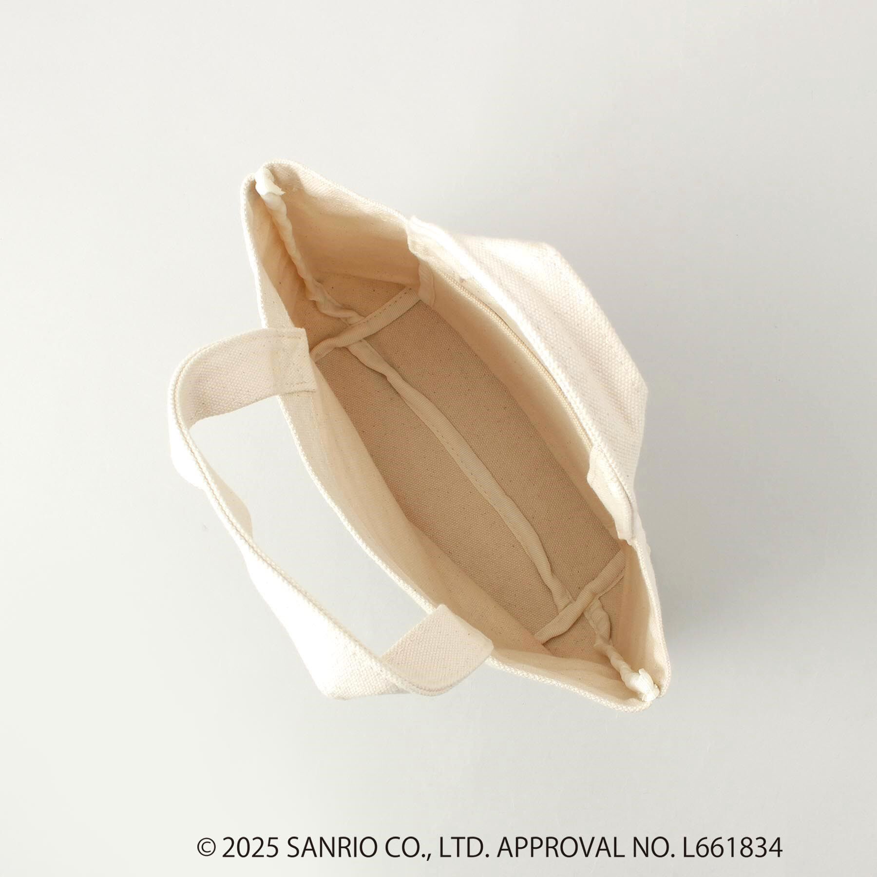 212 KITCHEN STORE「日焼けハローキティ ミニランチバッグ IV」|その他|