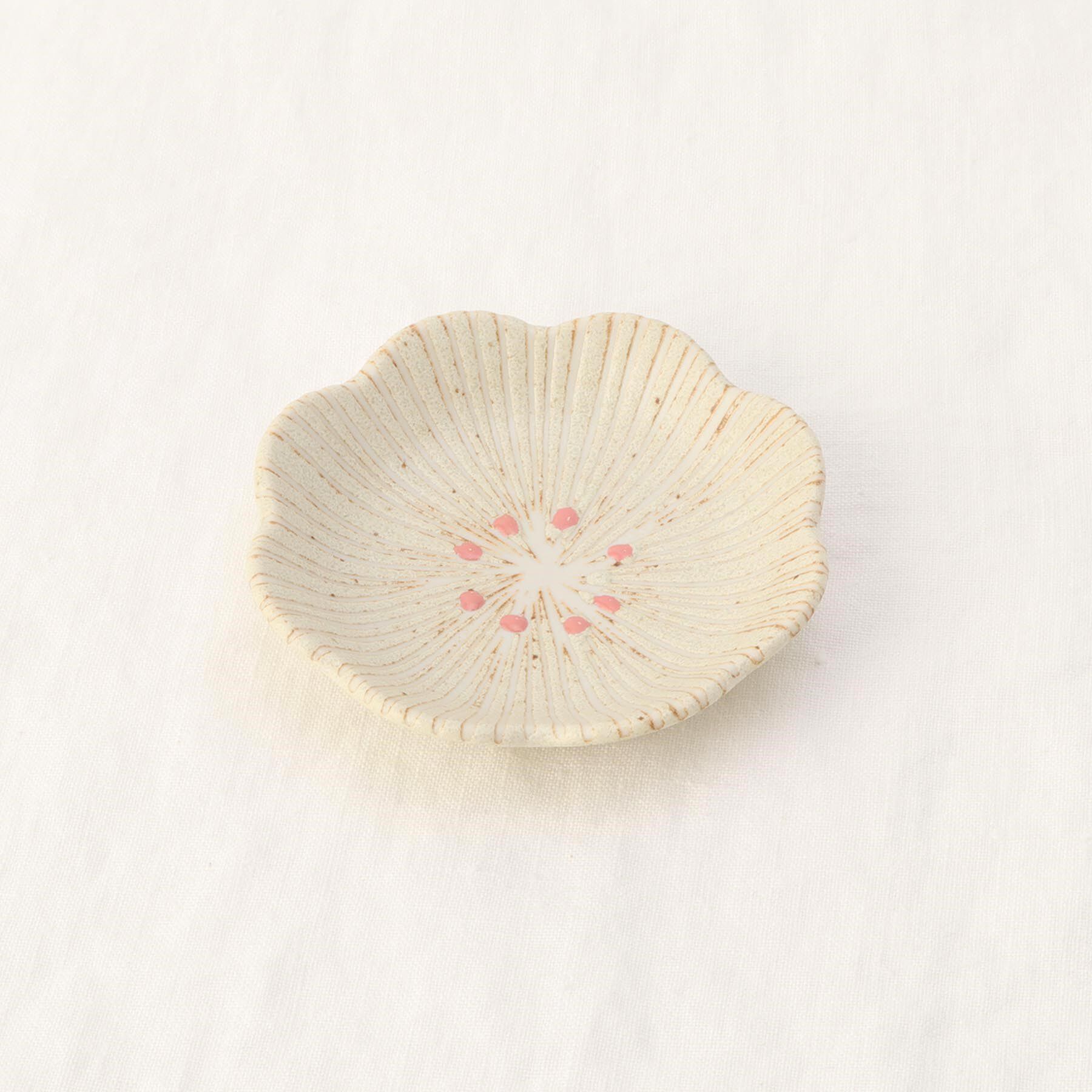 212 KITCHEN STORE「はなこまち 豆皿 白」|食器・キッチングッズ|