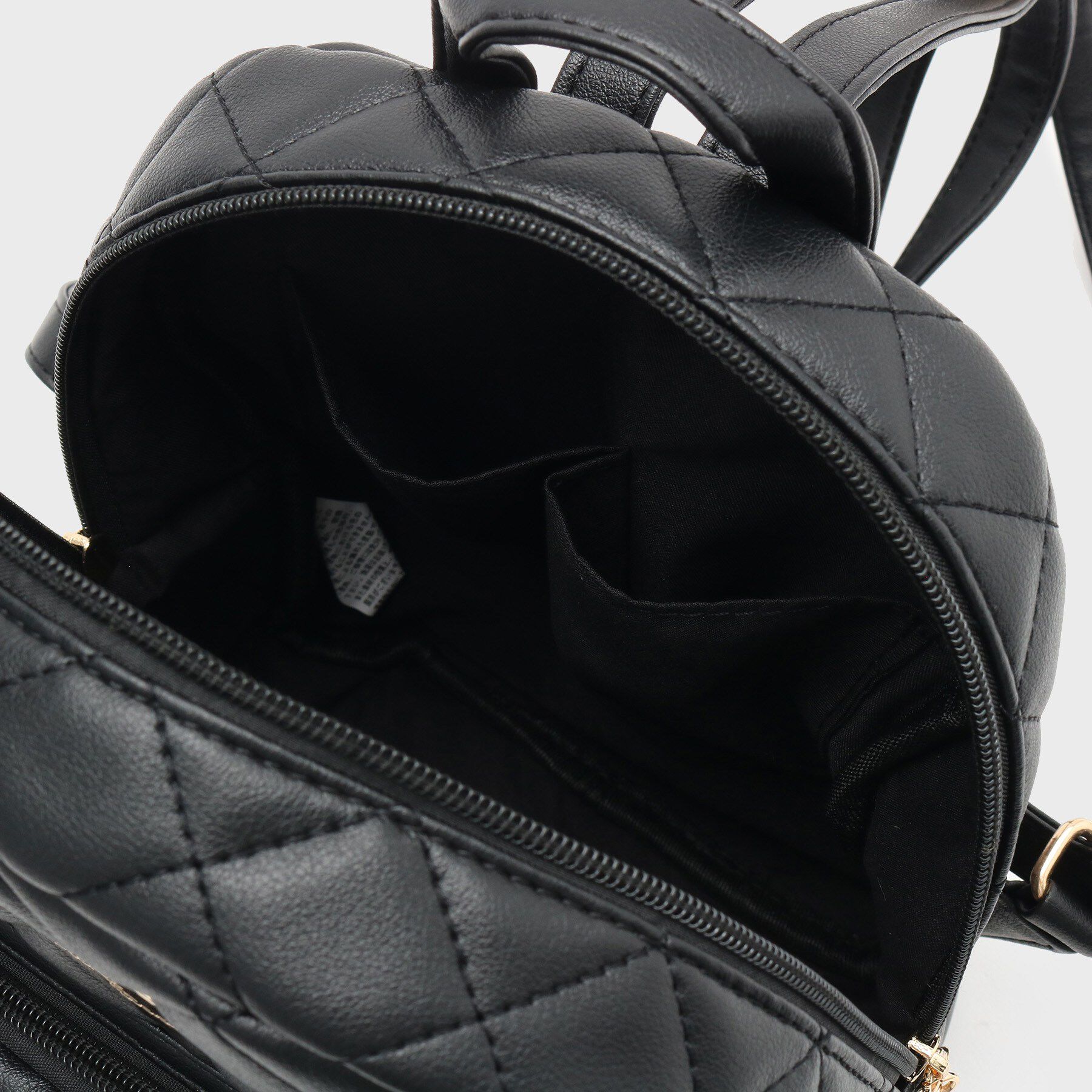 Ober Tashe「チャーム付きリュック」|リュック|