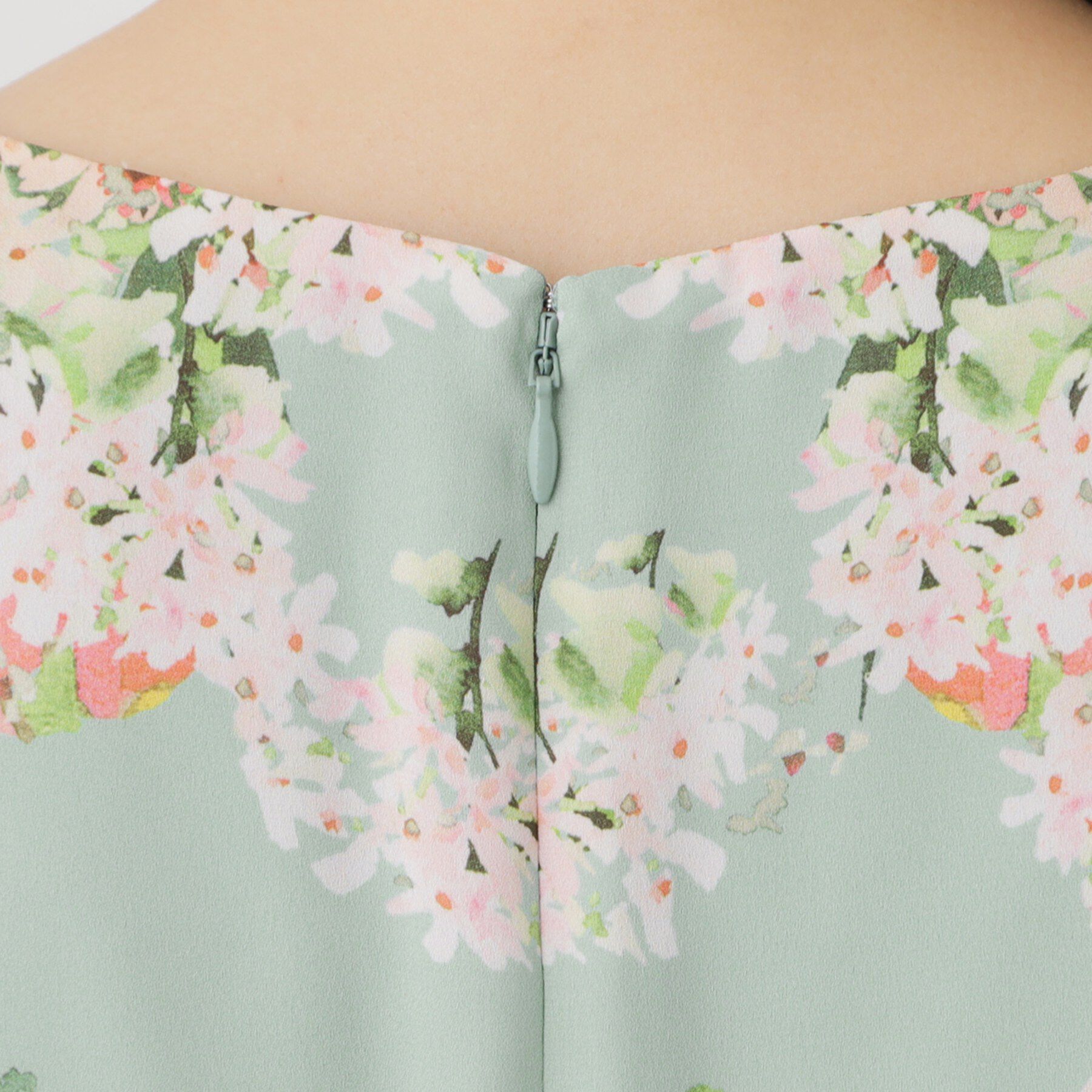 SunaUna「【co creation and yours／SS～L】多色花柄プリントワンピース」|ワンピース|