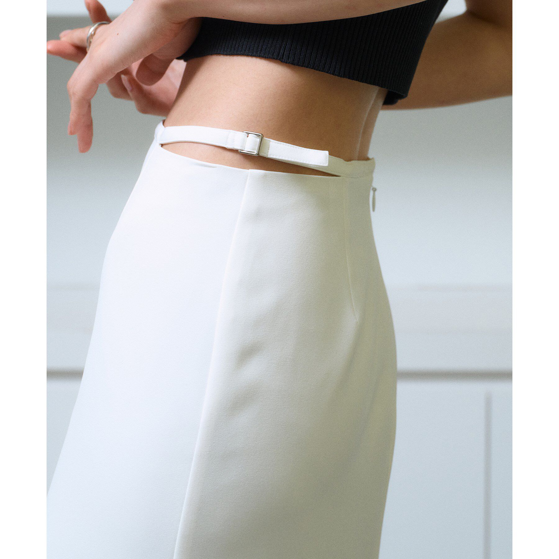 CODE A「sensual satin skirt」|スカート|