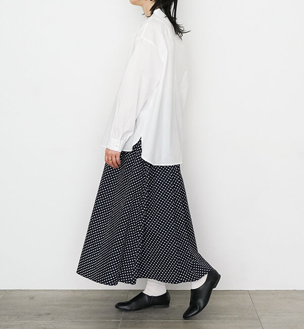 オオカミとフクロウ「フクロウと通り雨のカヌレ」|スカート|