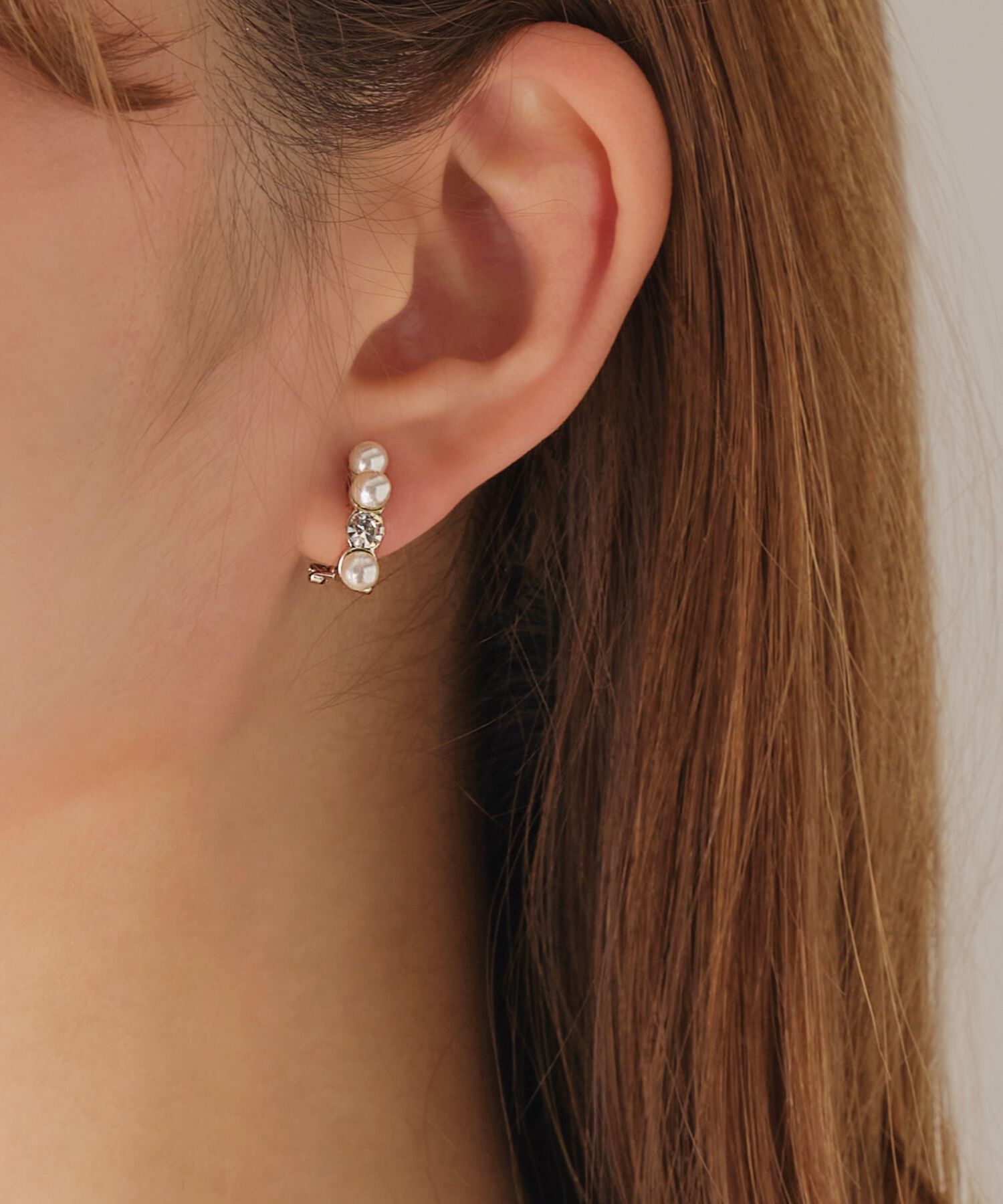 Phoebe「【シリーズ累計販売15000点突破】痛くないシリーズノーブルパールシャインエアリーイヤリング」|イヤリング|