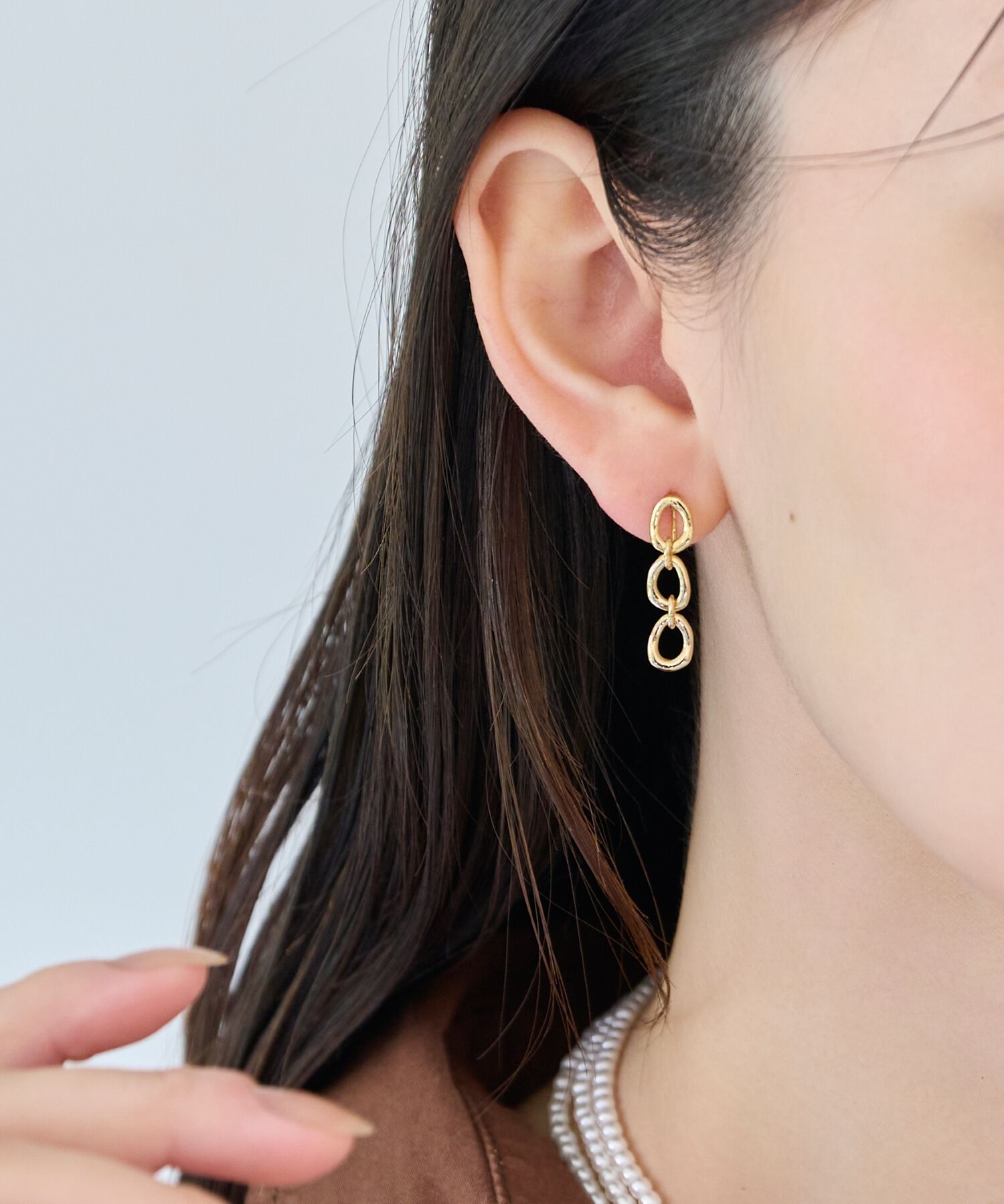 Phoebe「【痛くないシリーズ/金属アレルギー対応】チェーンライトフィットイヤリング　ゴールド/ニッケルフリー」|イヤリング|