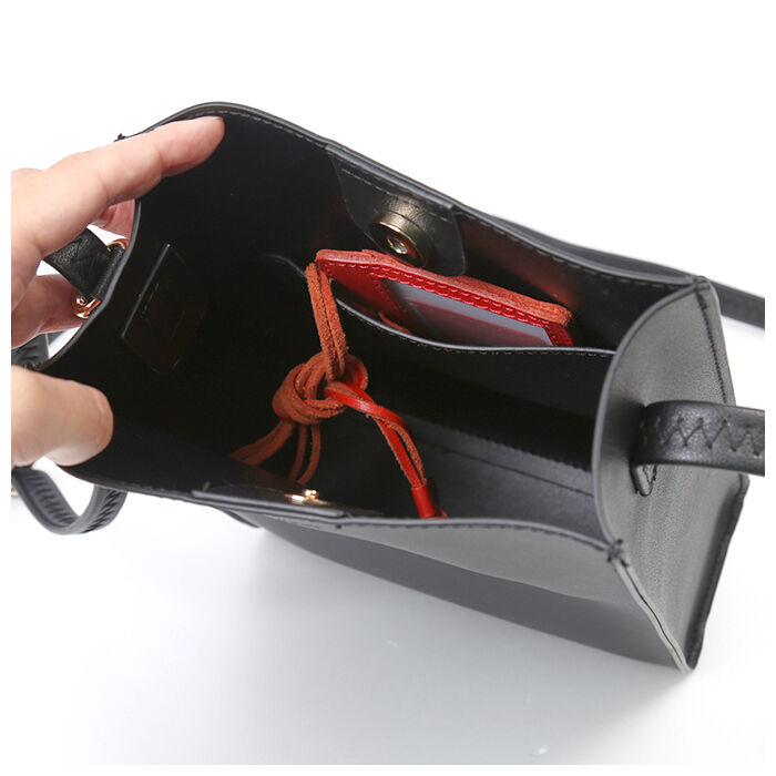 BACKYARD FAMILY「ミニショルダーバッグ レディース 斜めがけ 通販 ショルダーバッグ 斜めがけバッグ 縦型」|ショルダー・メッセンジャー|