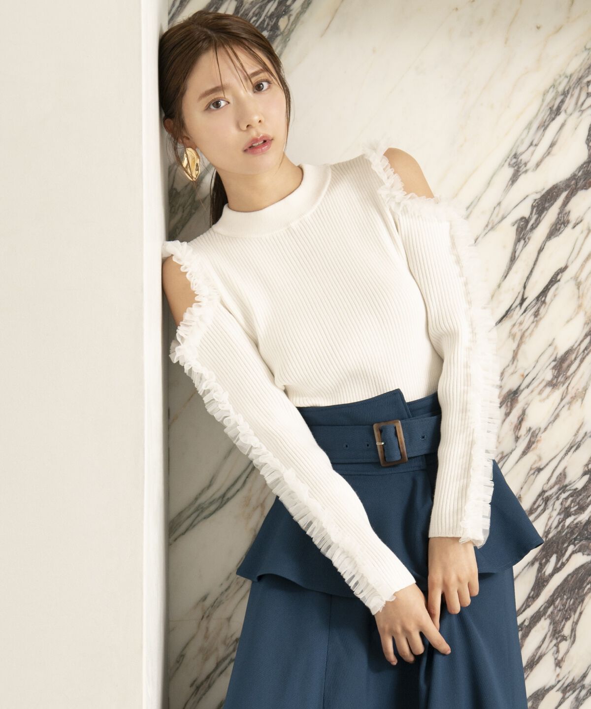 アンドクチュール「チュールフリルオフショルニットプルオーバー」|ニット・セーター|オフ