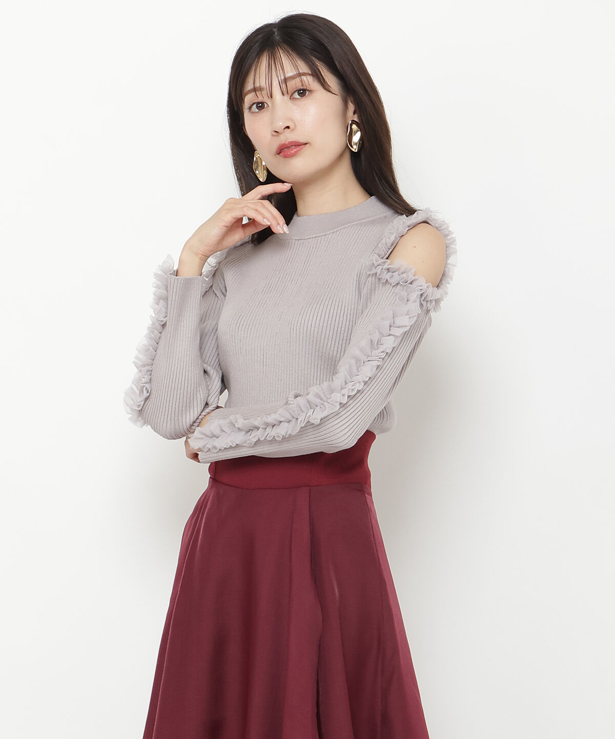 アンドクチュール「チュールフリルオフショルニットプルオーバー」|ニット・セーター|グレー