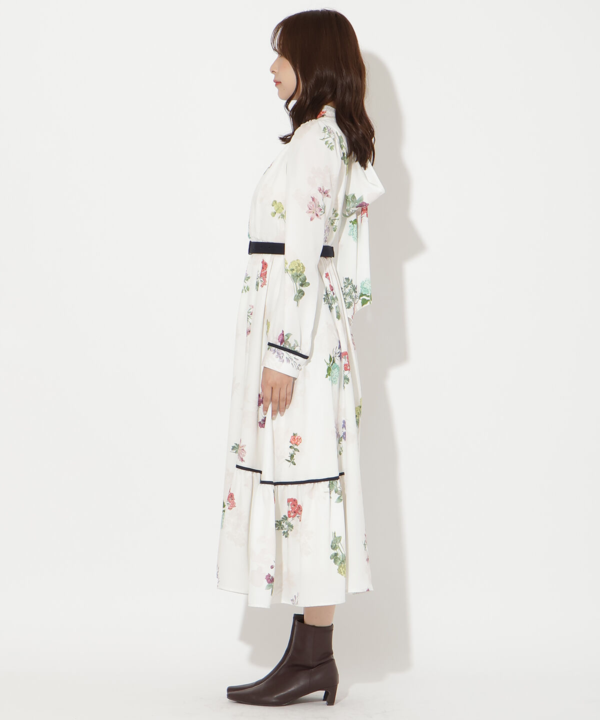 アンドクチュール「クラシックフラワーワンピース」|ワンピース|