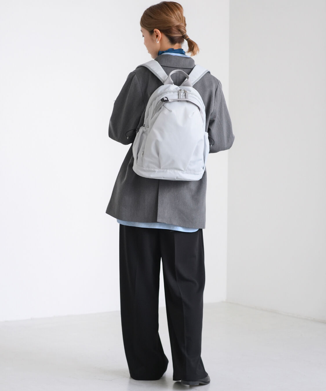 W&.Day/Night「W&.Day/Night アウリンコ ラウンドリュック B5サイズ 11.0インチタブレット収納 15173」|リュック|