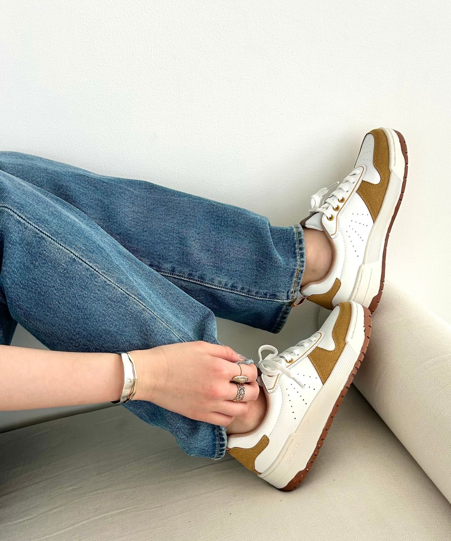 ORiental TRaffic「【トレンド】パンチングミッドソールスニーカー/OT3725 スニーカー 定番 人気 売れてる」|スニーカー|