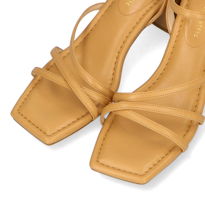 ORiental TRaffic「ナローストラップメタリックラインサンダル/31218 サンダル」|サンダル|