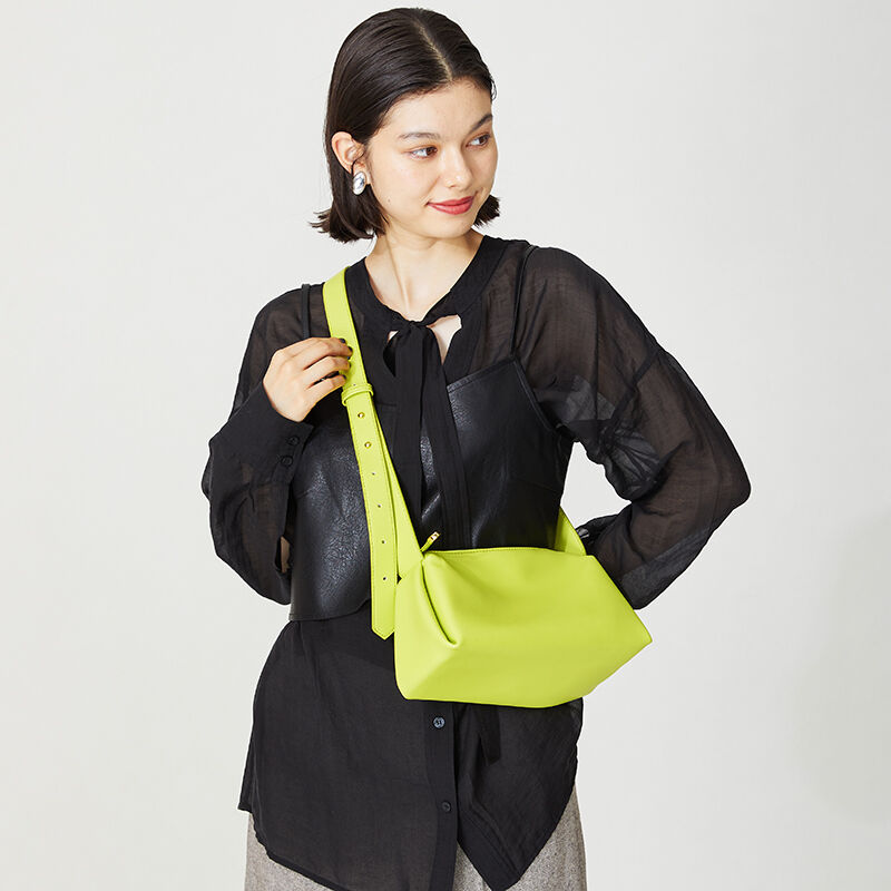 ORiental TRaffic「【BAG】ソフトフェイクレザーショルダーバッグ/BA-204 人気 トレンド　売れてる」|ショルダー・メッセンジャー|