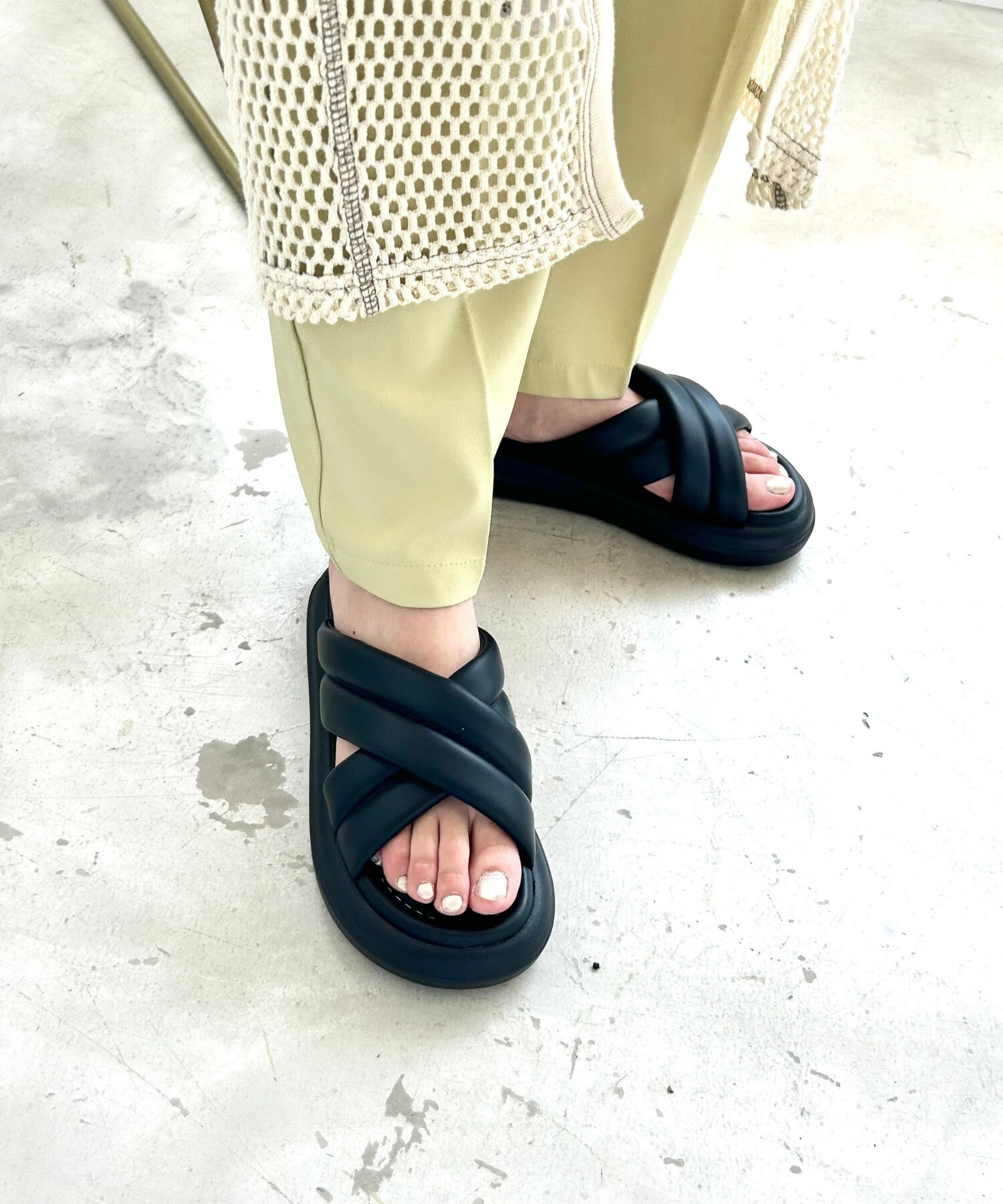 ORiental TRaffic「【アウトレット価格】パデットクロススライドサンダル/41232 サンダル 柔らかい フィット」|サンダル|